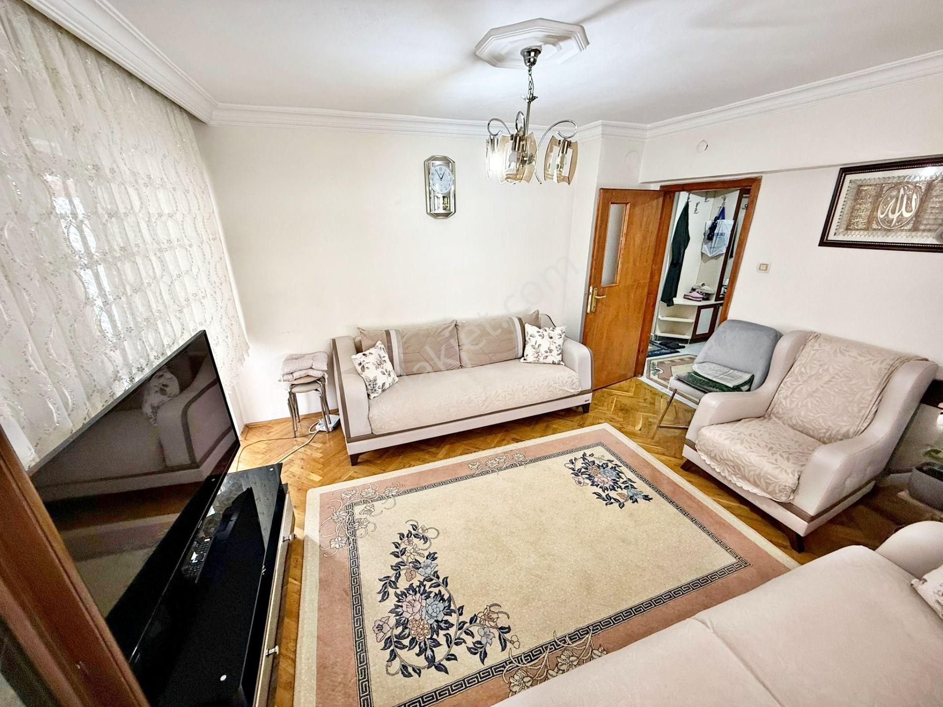 Veranka'dan Şentepe Selim Cad. Üzerinde Fırsat Satılık Daire 3+1 - Görsel 32