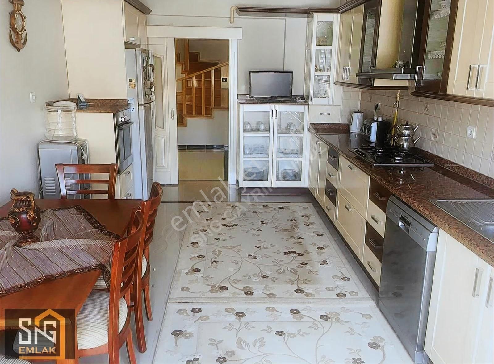 Sng Gyd'den Hasarsız,bakımlı Satılık 5+2 Dubleks Daire - Görsel 2