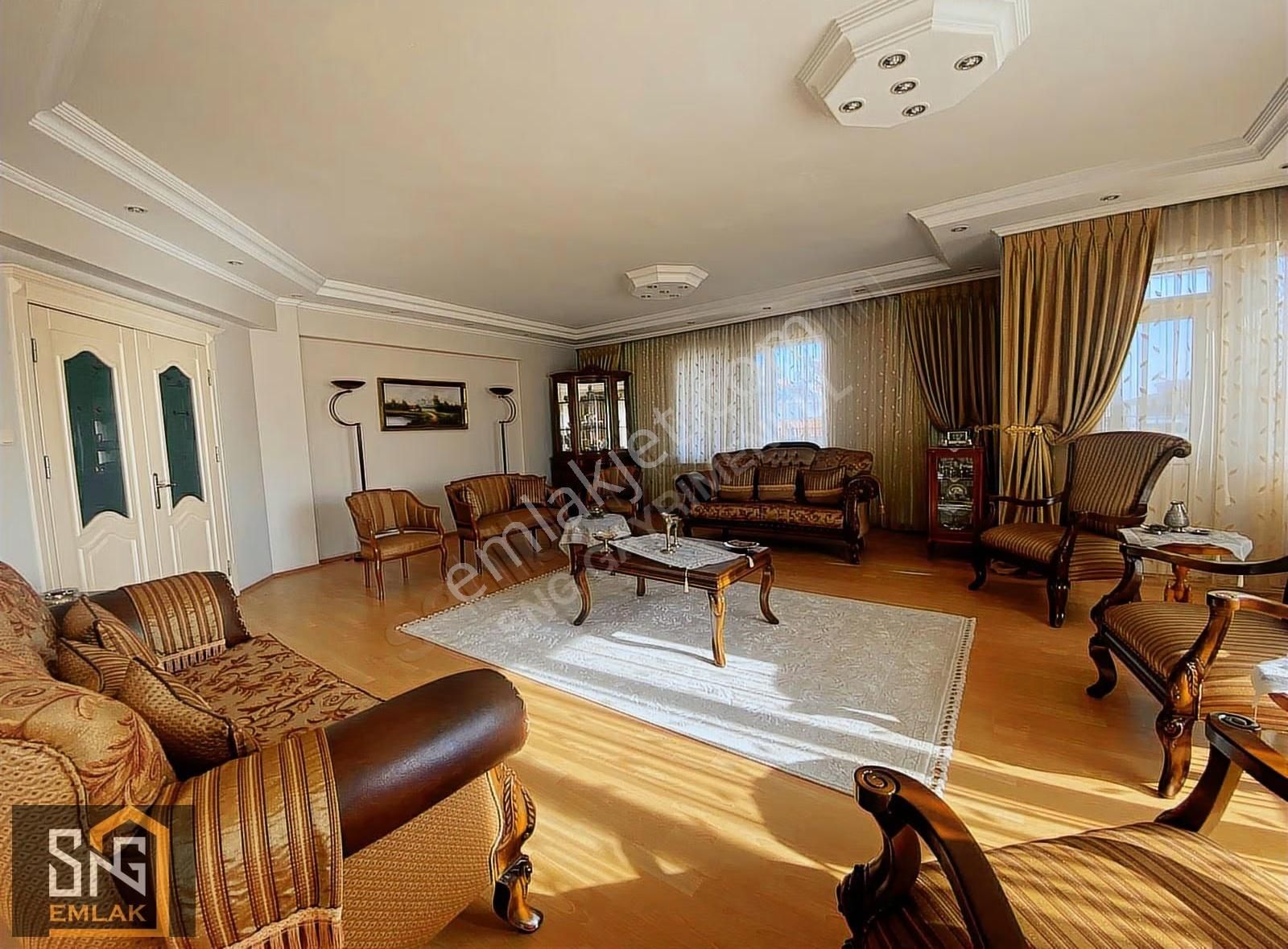 Sng Gyd'den Hasarsız,bakımlı Satılık 5+2 Dubleks Daire - Görsel 13