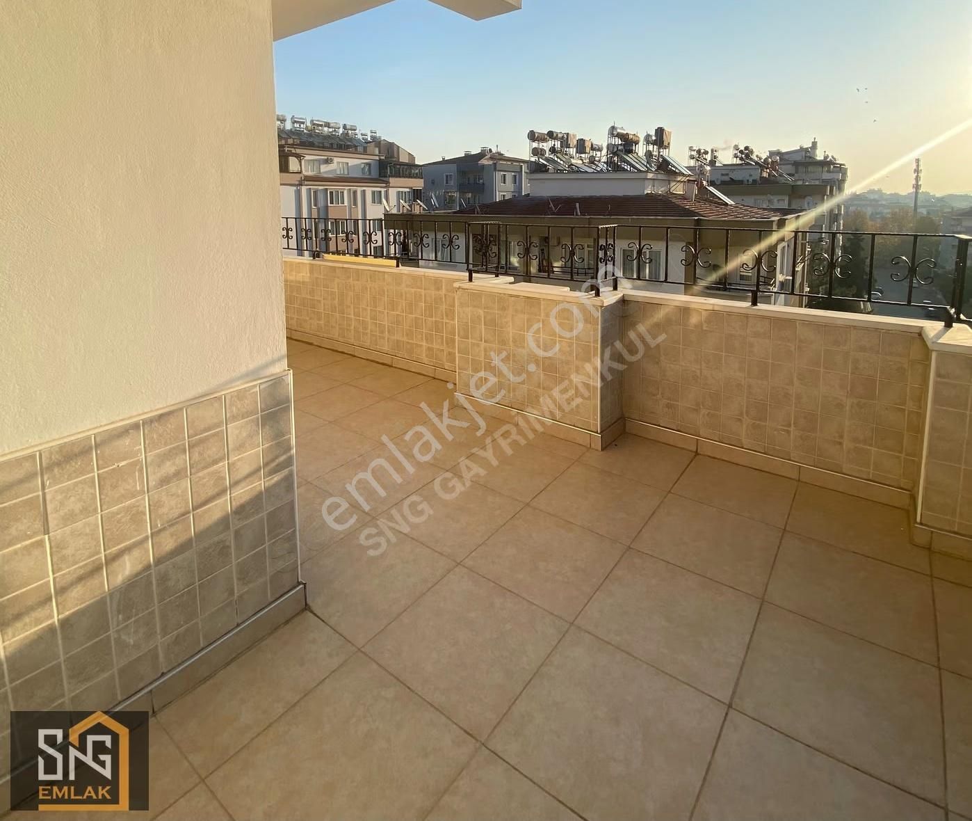 Sng Gyd'den Hasarsız,bakımlı Satılık 5+2 Dubleks Daire - Görsel 10