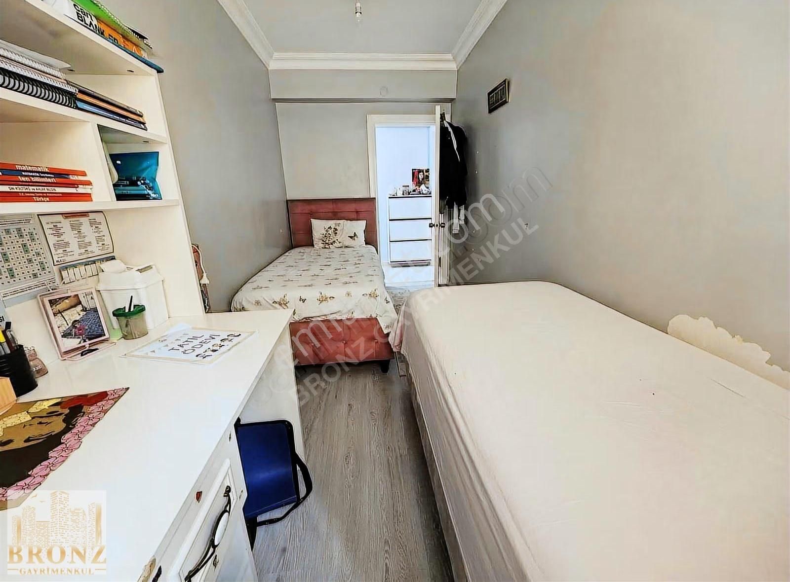 Ümraniye Çakmak Çamlık'ta Finans Merkezine Yakın 2+1 Daire - Görsel 13