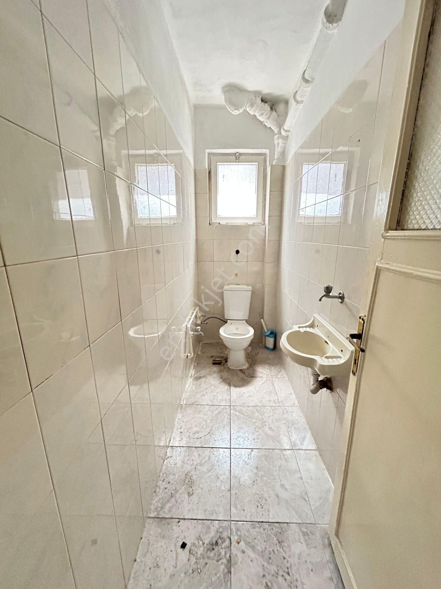 Lider Emlak'tan Kentsel Dönüşüme Uygun 3+1 Satılık Daire - Görsel 35