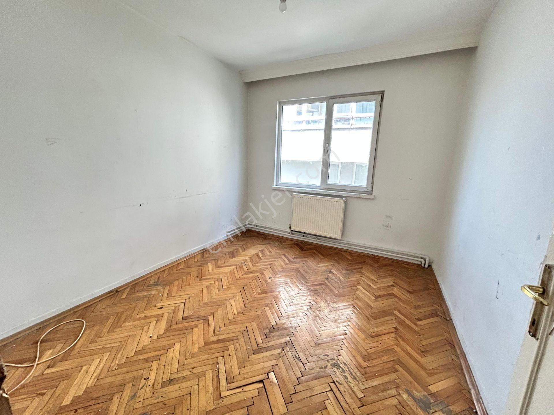 Lider Emlak'tan Kentsel Dönüşüme Uygun 3+1 Satılık Daire - Görsel 3