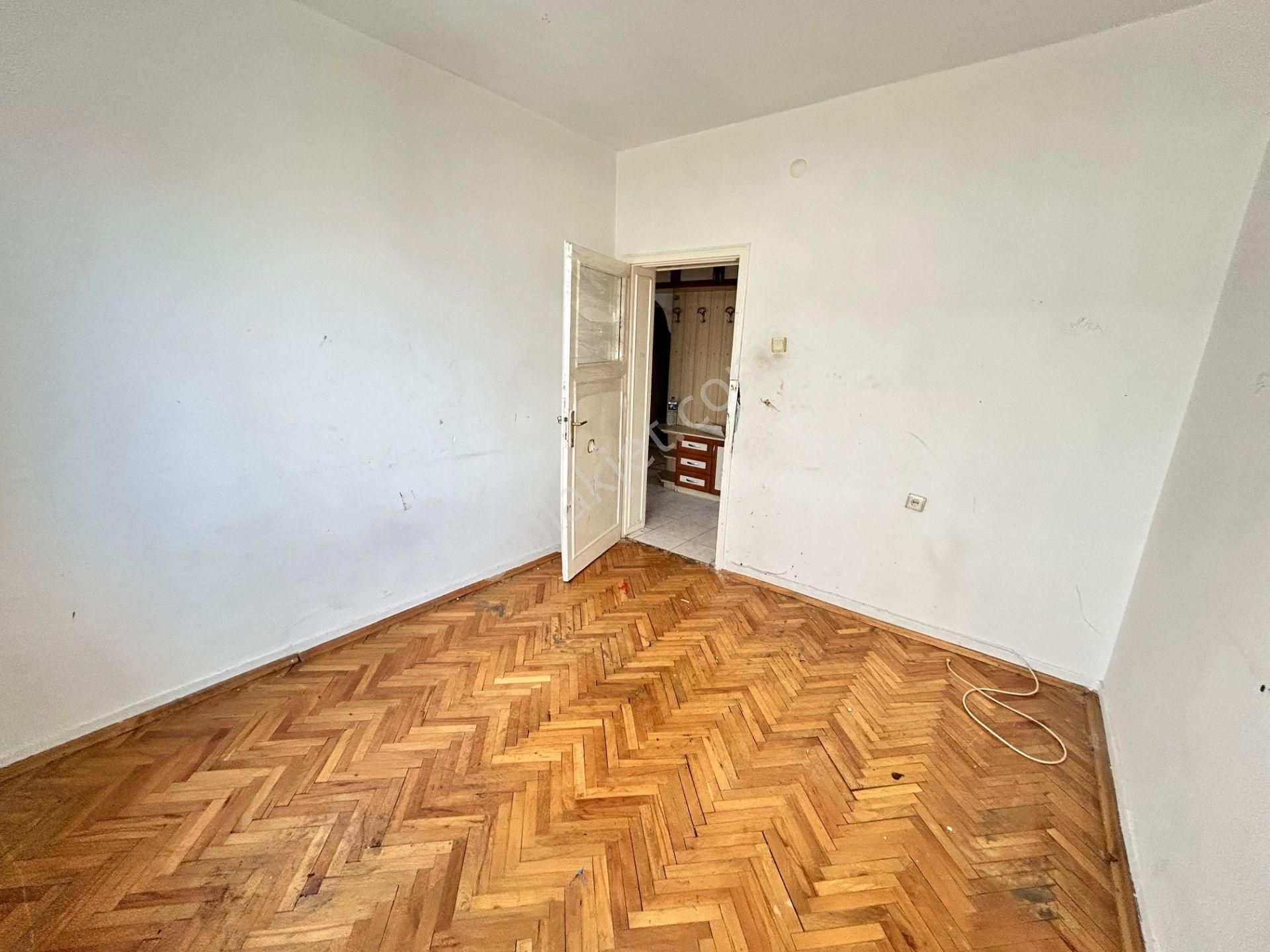 Lider Emlak'tan Kentsel Dönüşüme Uygun 3+1 Satılık Daire - Görsel 5