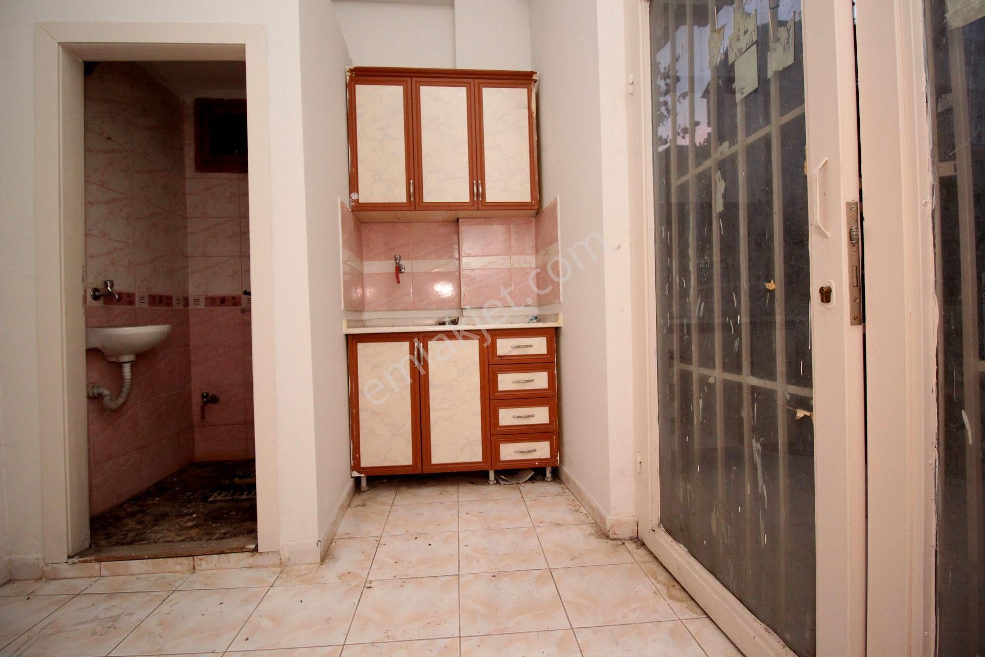 Emre Emlak'tan Piyade'de İstasyon Cadde Yanı Kiralık Dükkan - Görsel 7