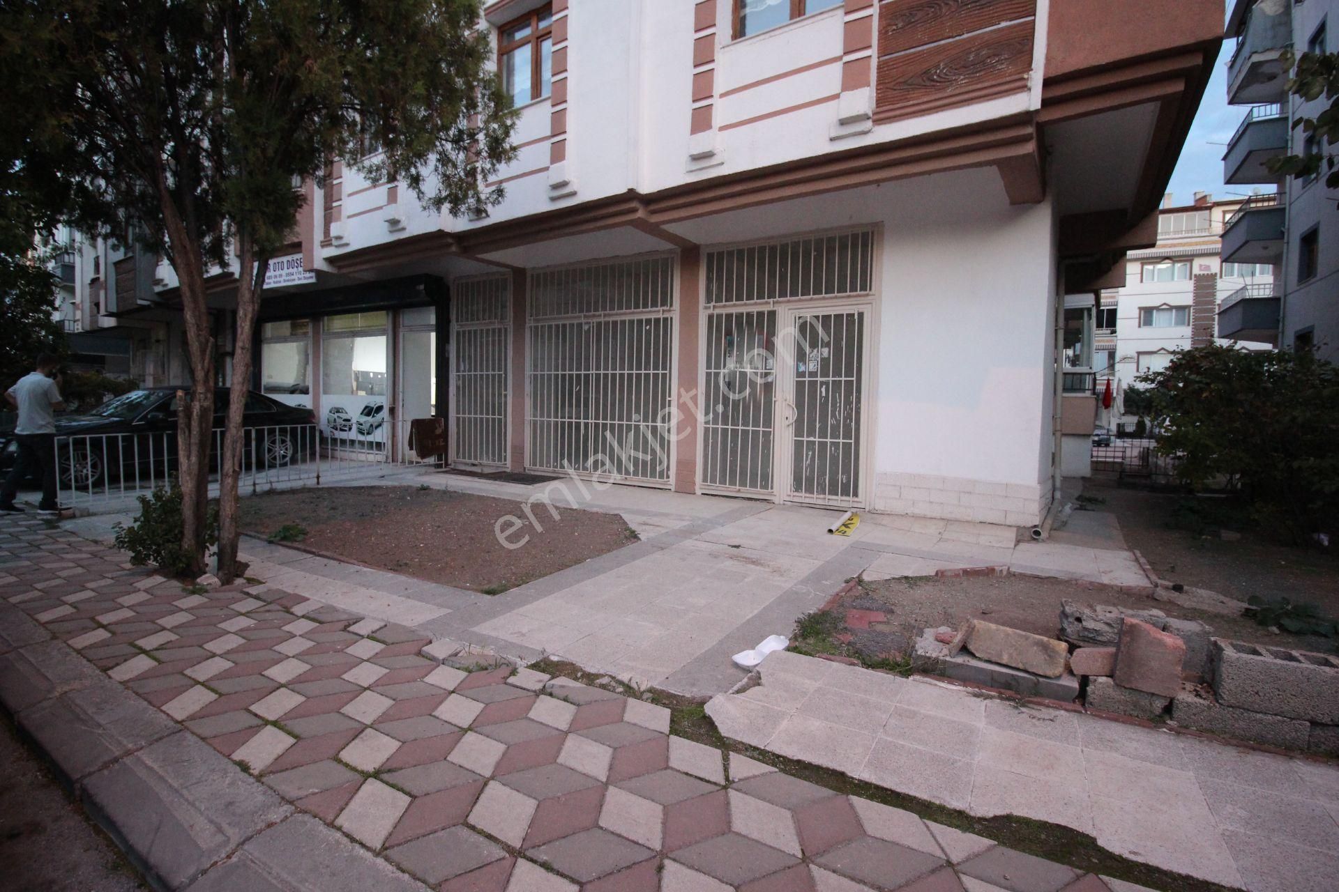 Emre Emlak'tan Piyade'de İstasyon Cadde Yanı Kiralık Dükkan - Görsel 11