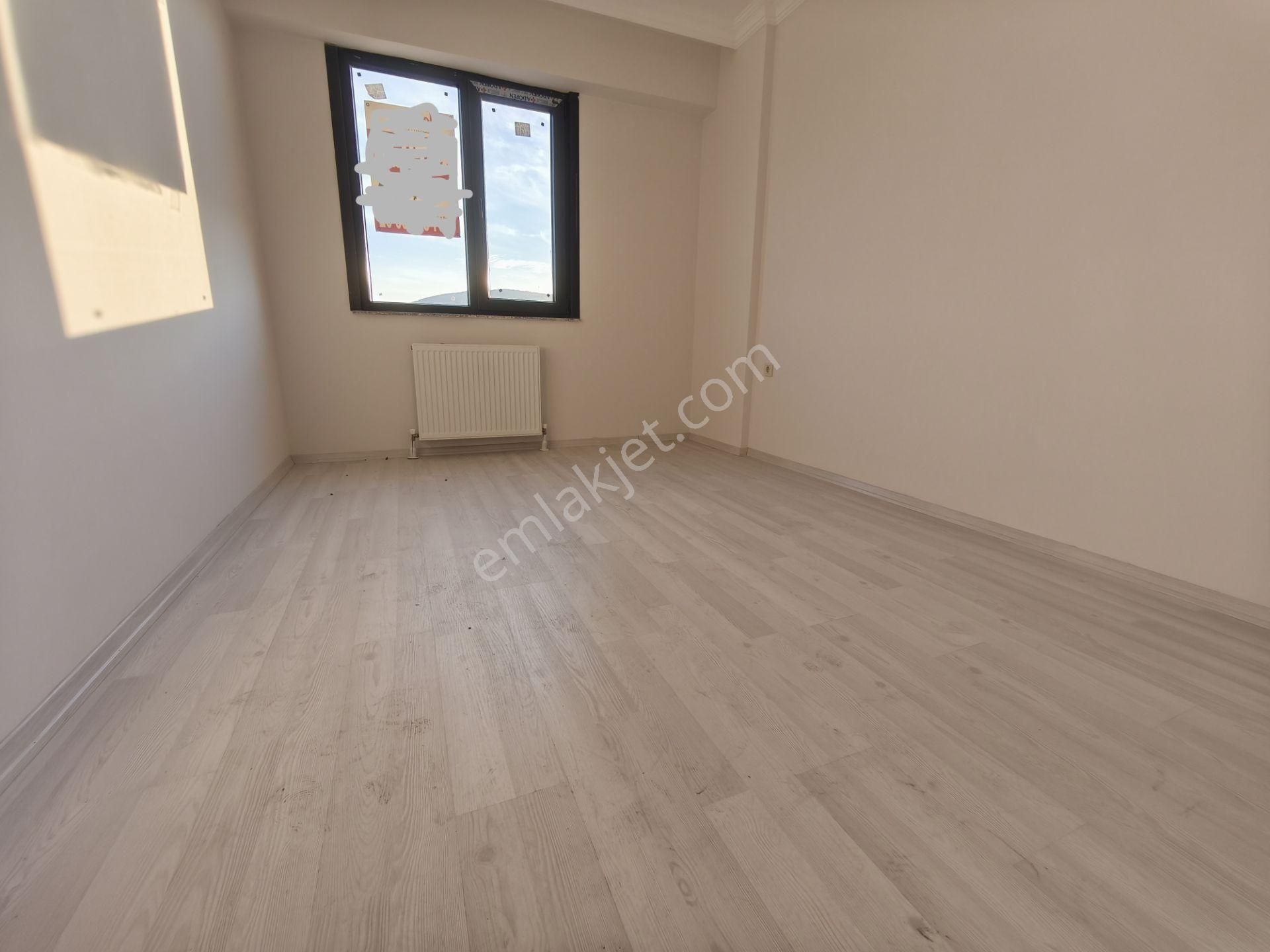 Çok Acil Sultanbeyli Tugutreis Cade Üstü Satılık 110 M.3+1 Daire - Görsel 13