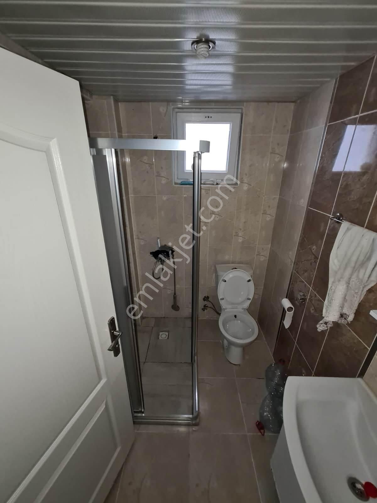 Yükseltepe'de Yeni Binada Asansörlü Cam Balkonlu 3+1 Kiralık - Görsel 13