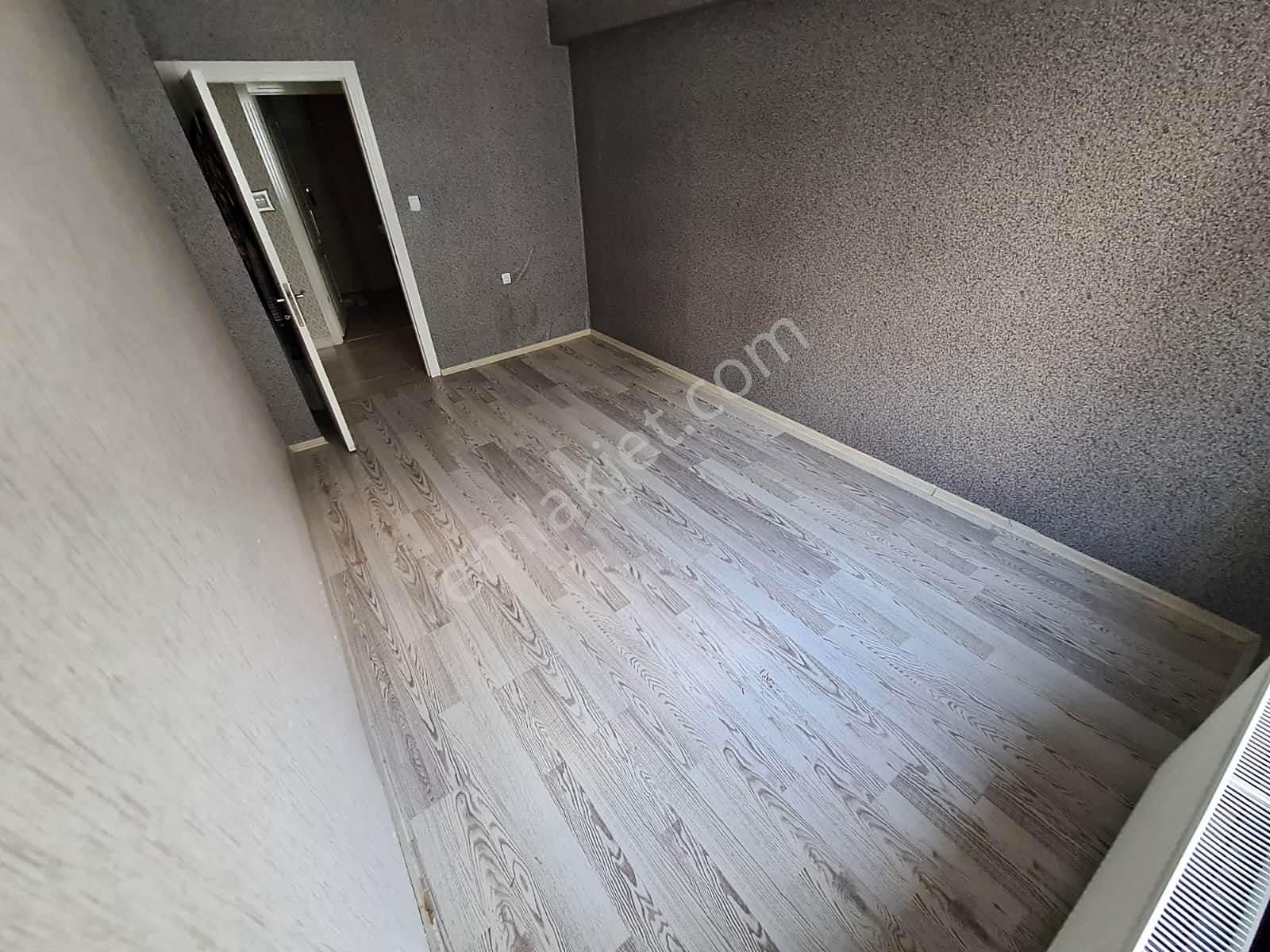 Yükseltepe'de Yeni Binada Asansörlü Cam Balkonlu 3+1 Kiralık - Görsel 28