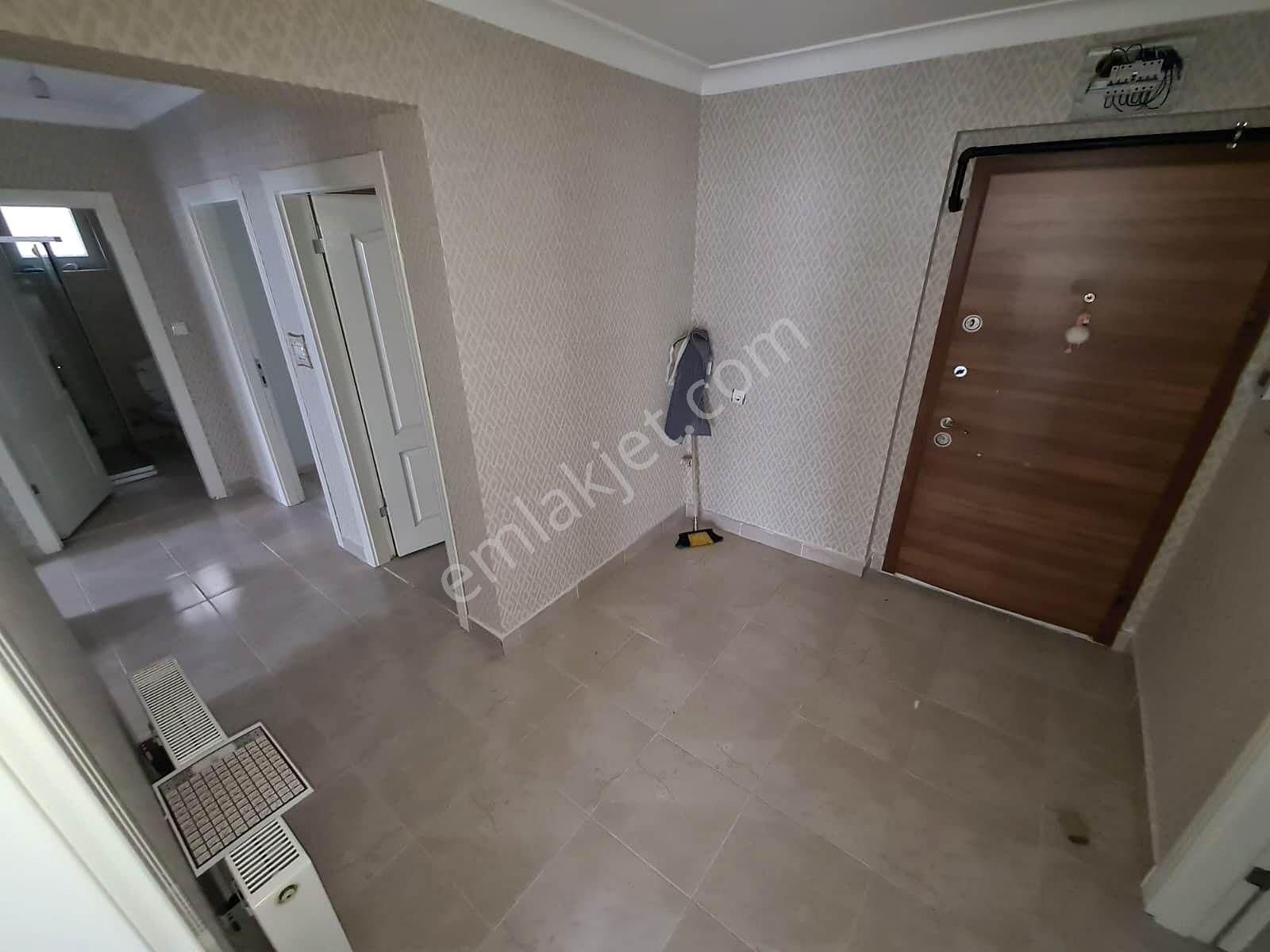 Yükseltepe'de Yeni Binada Asansörlü Cam Balkonlu 3+1 Kiralık - Görsel 32