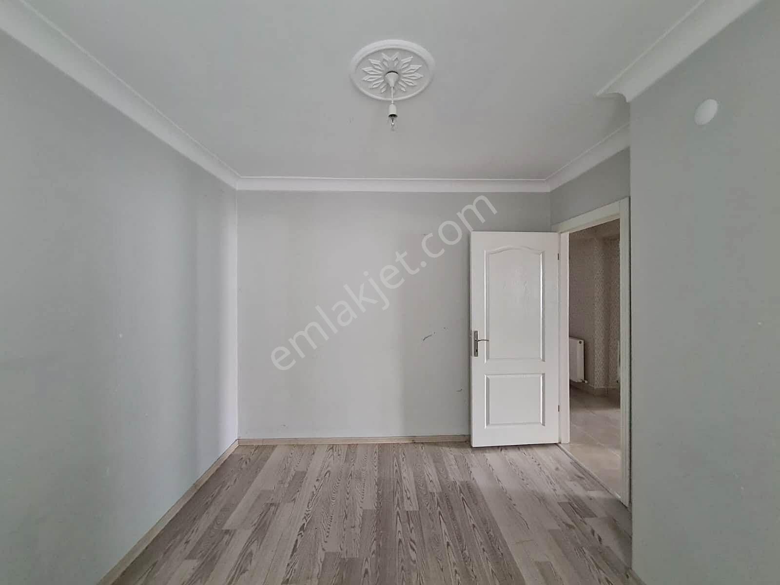 Yükseltepe'de Yeni Binada Asansörlü Cam Balkonlu 3+1 Kiralık - Görsel 22