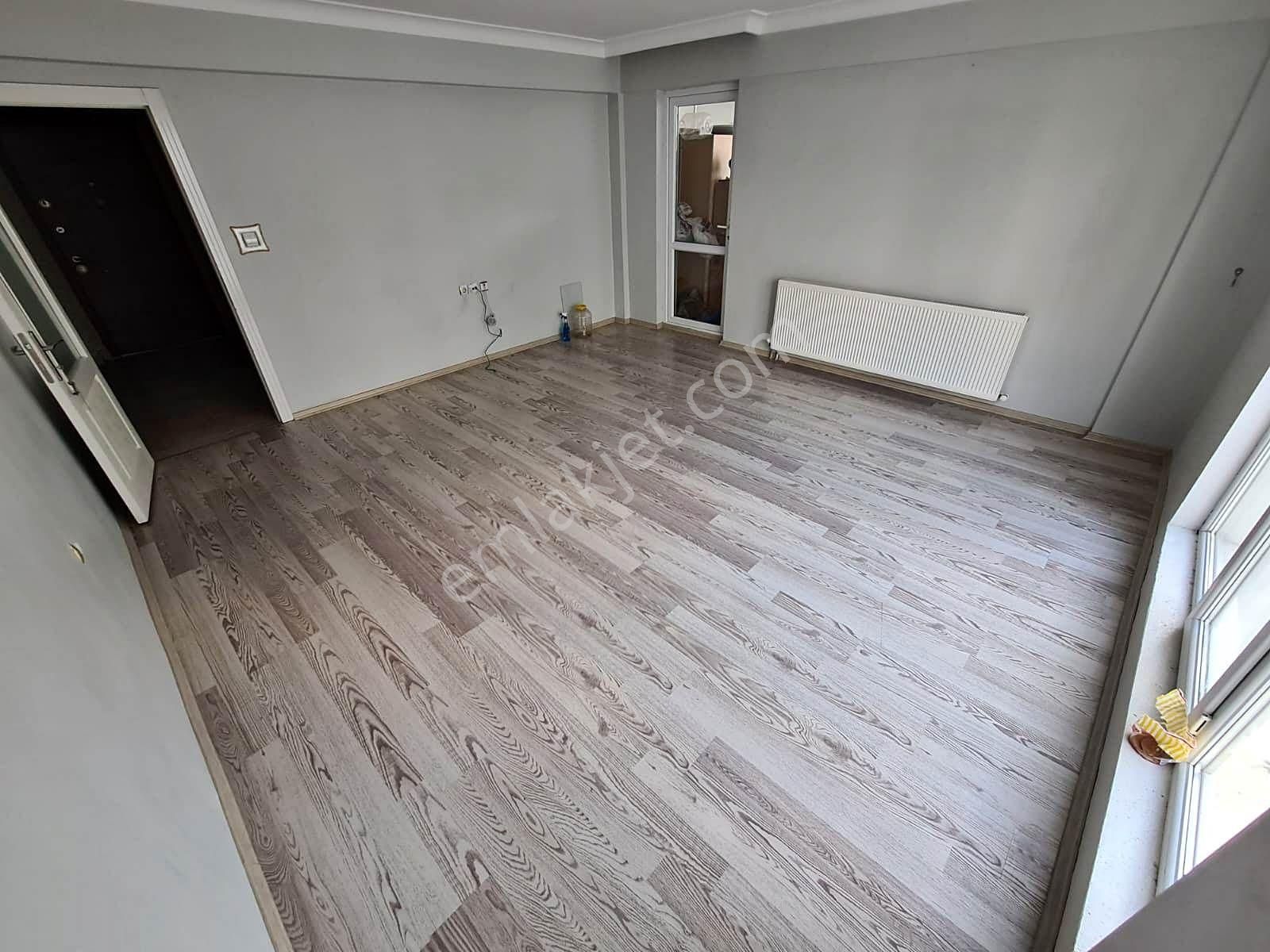 Yükseltepe'de Yeni Binada Asansörlü Cam Balkonlu 3+1 Kiralık - Görsel 11