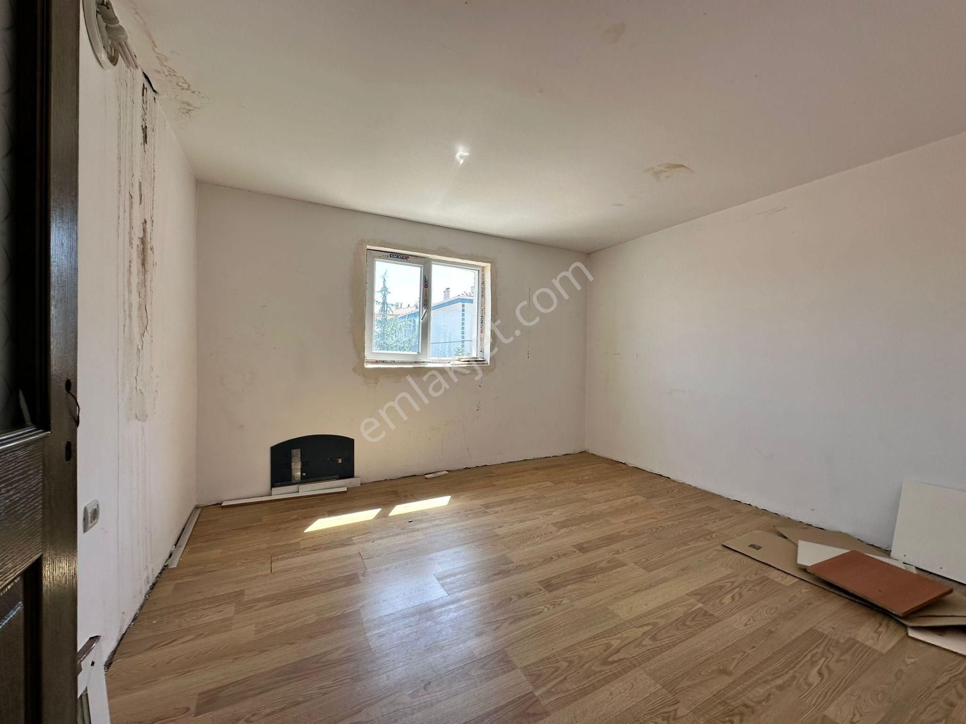 Kalecik Emlak'tan Merkez Mahallesin'de 6+2 Park Manzaralı Dublex Daire - Görsel 13