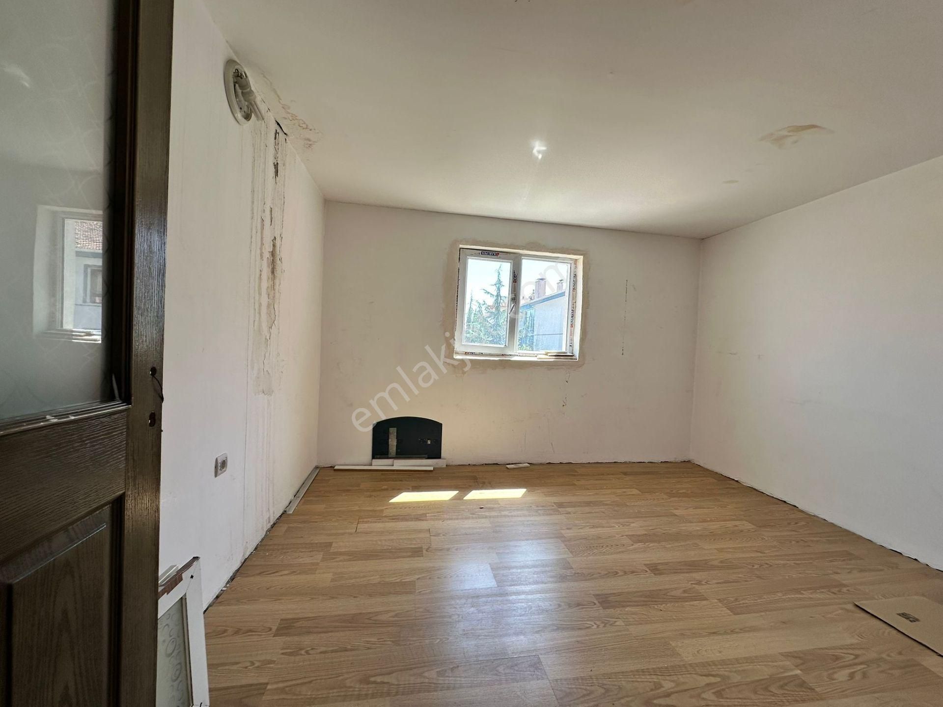 Kalecik Emlak'tan Merkez Mahallesin'de 6+2 Park Manzaralı Dublex Daire - Görsel 16