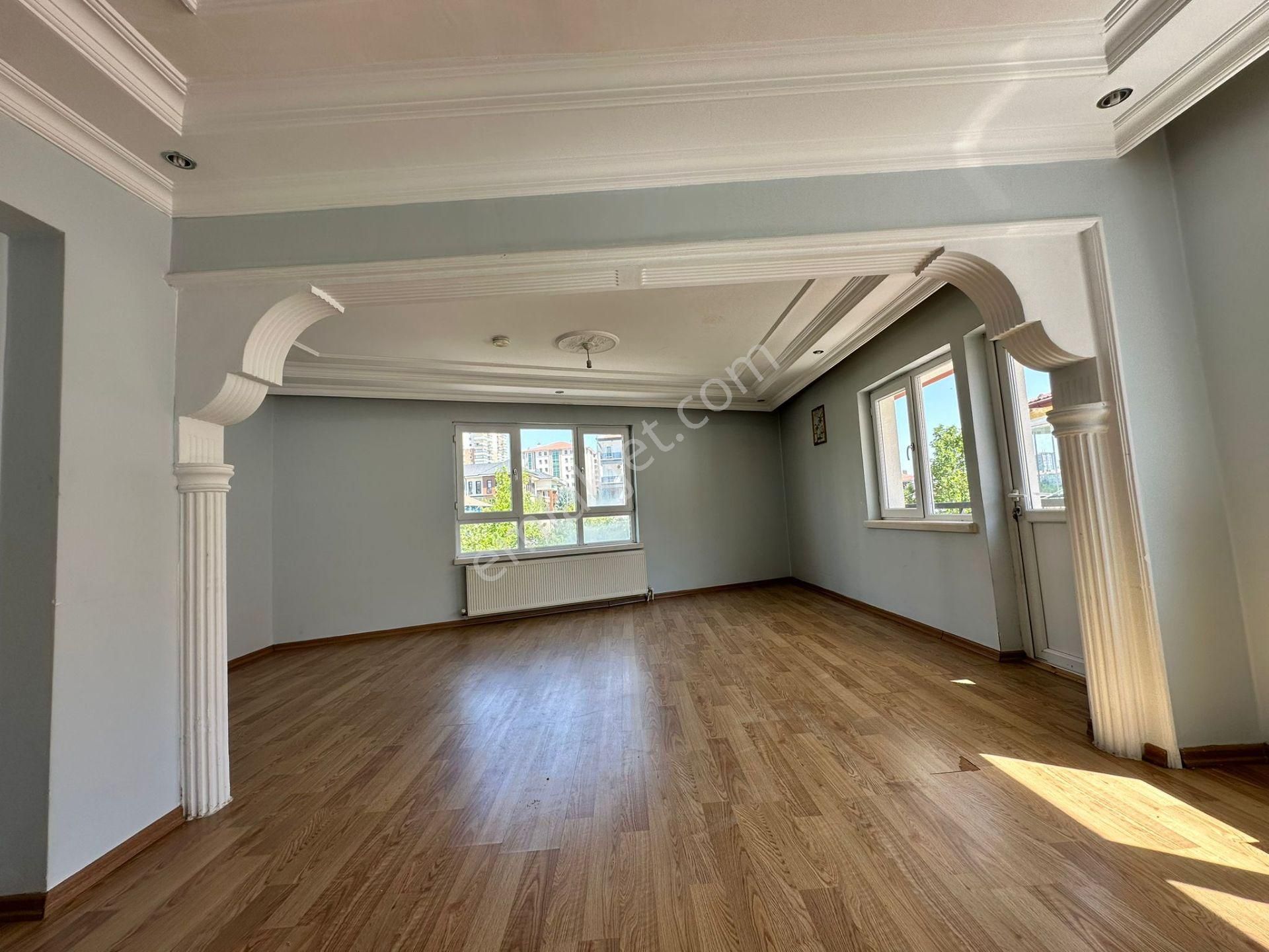 Kalecik Emlak'tan Merkez Mahallesin'de 6+2 Park Manzaralı Dublex Daire - Görsel 6