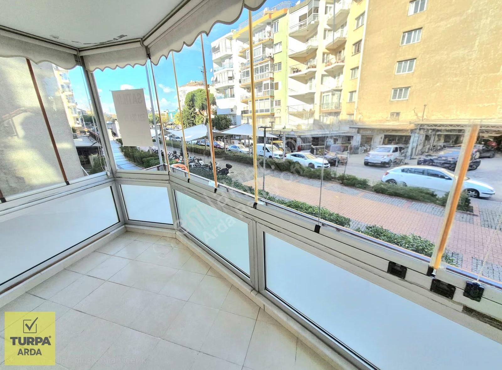 K.yaka Tuna Mah. Özel Teraslı Asansörlü Önü Açık 3+1 160 M2 - Görsel 33