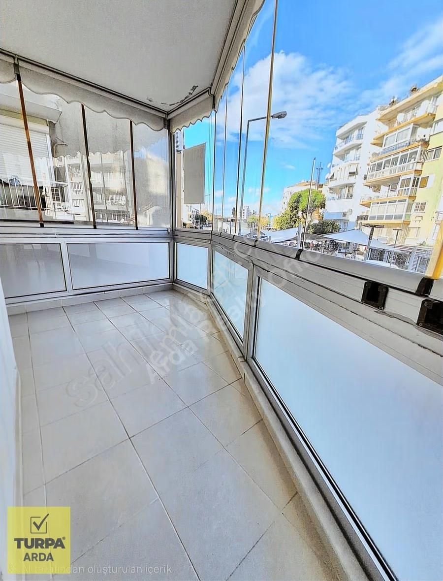 K.yaka Tuna Mah. Özel Teraslı Asansörlü Önü Açık 3+1 160 M2 - Görsel 32