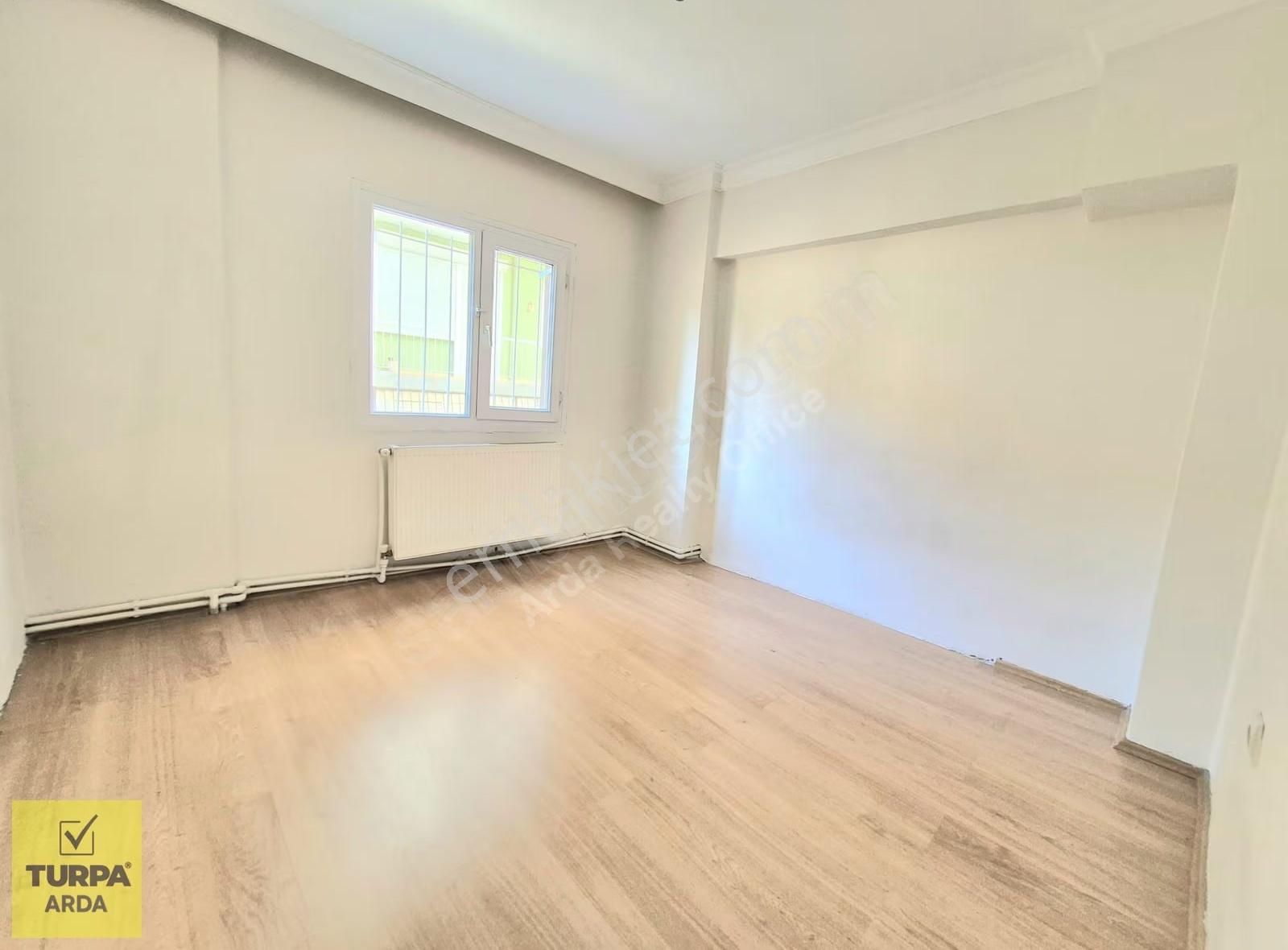 K.yaka Tuna Mah. Özel Teraslı Asansörlü Önü Açık 3+1 160 M2 - Görsel 22