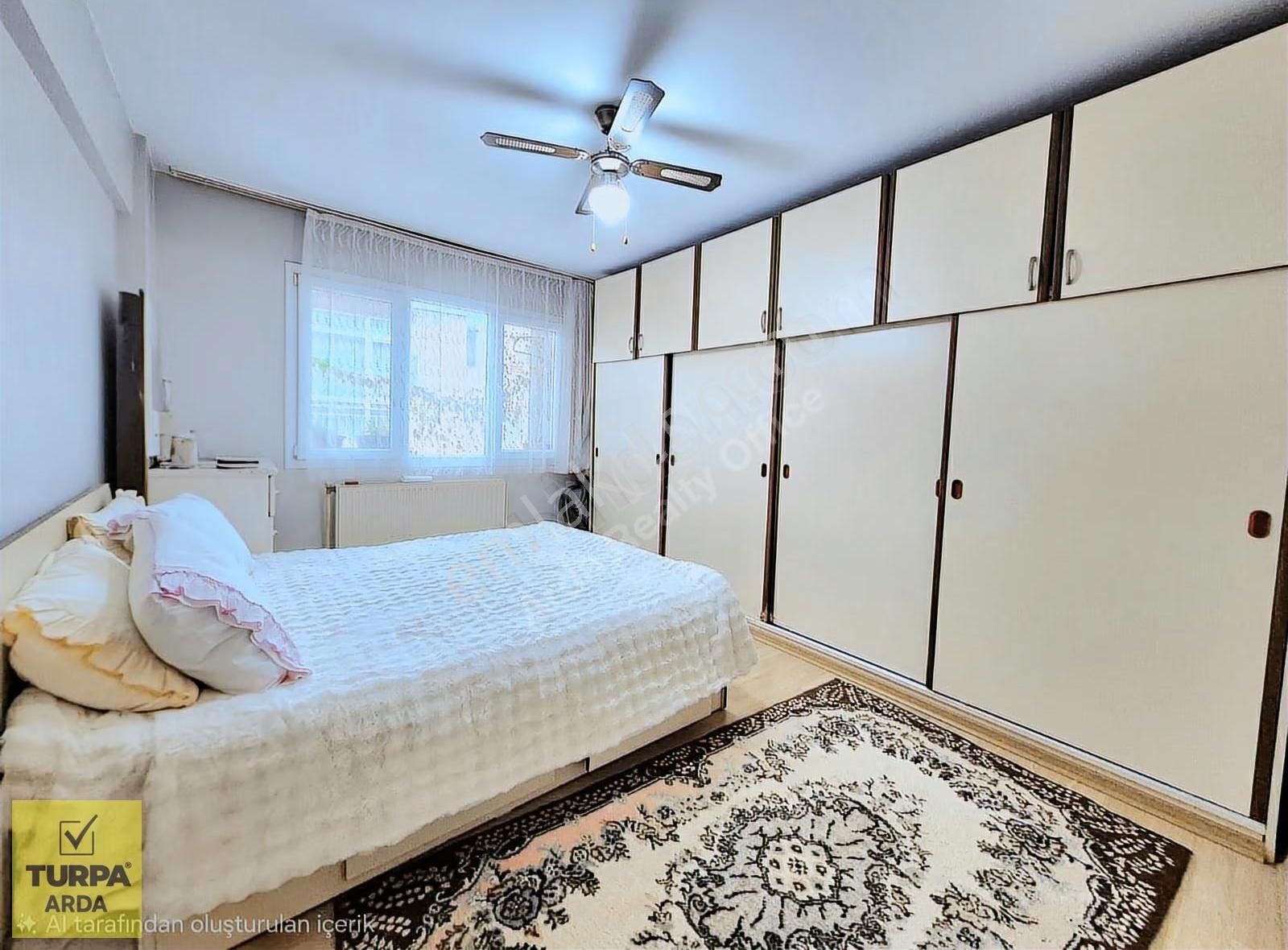 K.yaka Bahçelievler Mah. Çift Cephe D.gazlı 3+1 150 M2 - Görsel 4