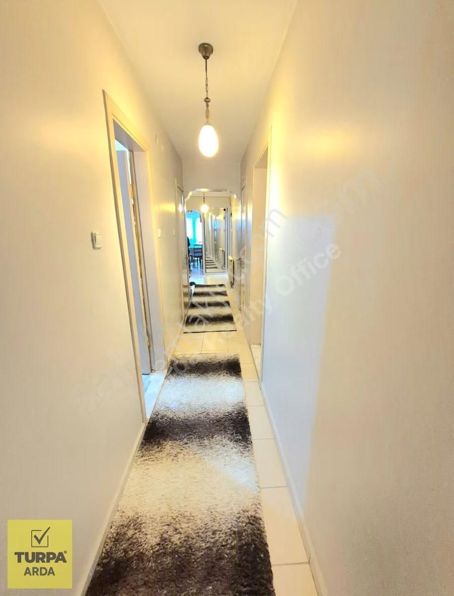 K.yaka Bahçelievler Mah. Çift Cephe D.gazlı 3+1 150 M2 - Görsel 35