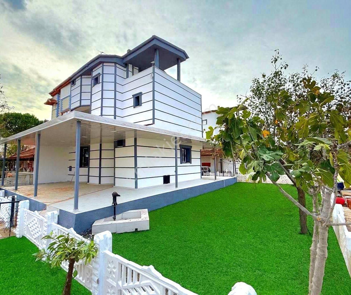 Güzelçamlı Da Plaja Çok Yakın Bahçeli Villa