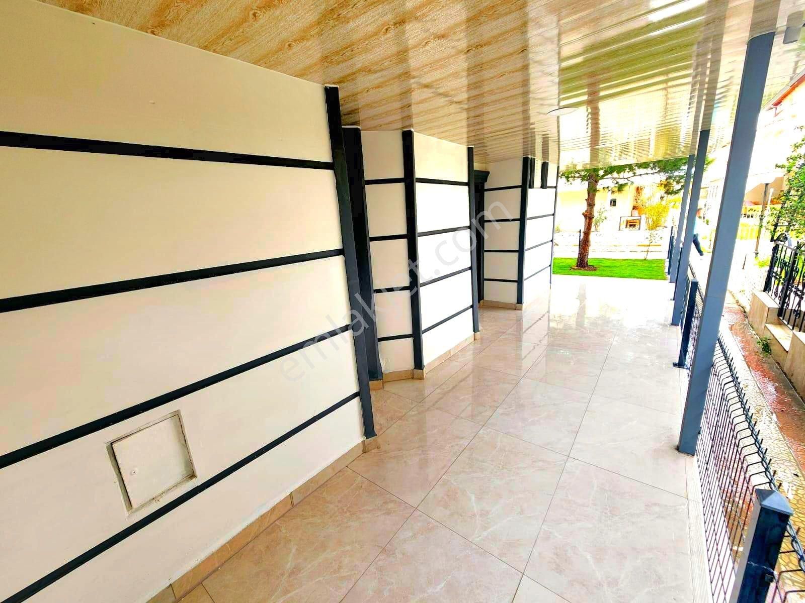 Güzelçamlı Da Plaja Çok Yakın Bahçeli Villa - Görsel 32