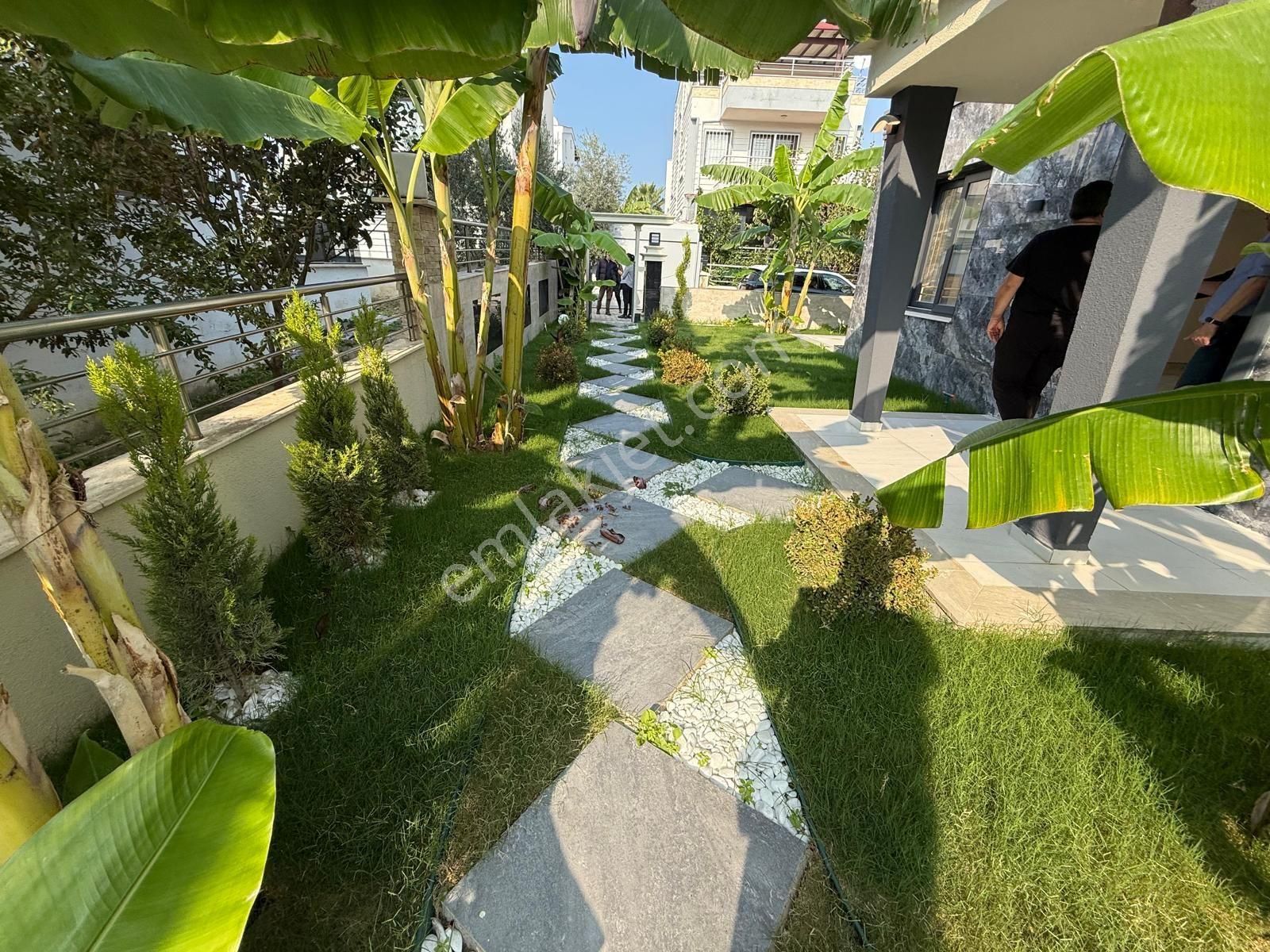 Kuşadası K Denizinde 4+1 Müstakil Sat - Görsel 34