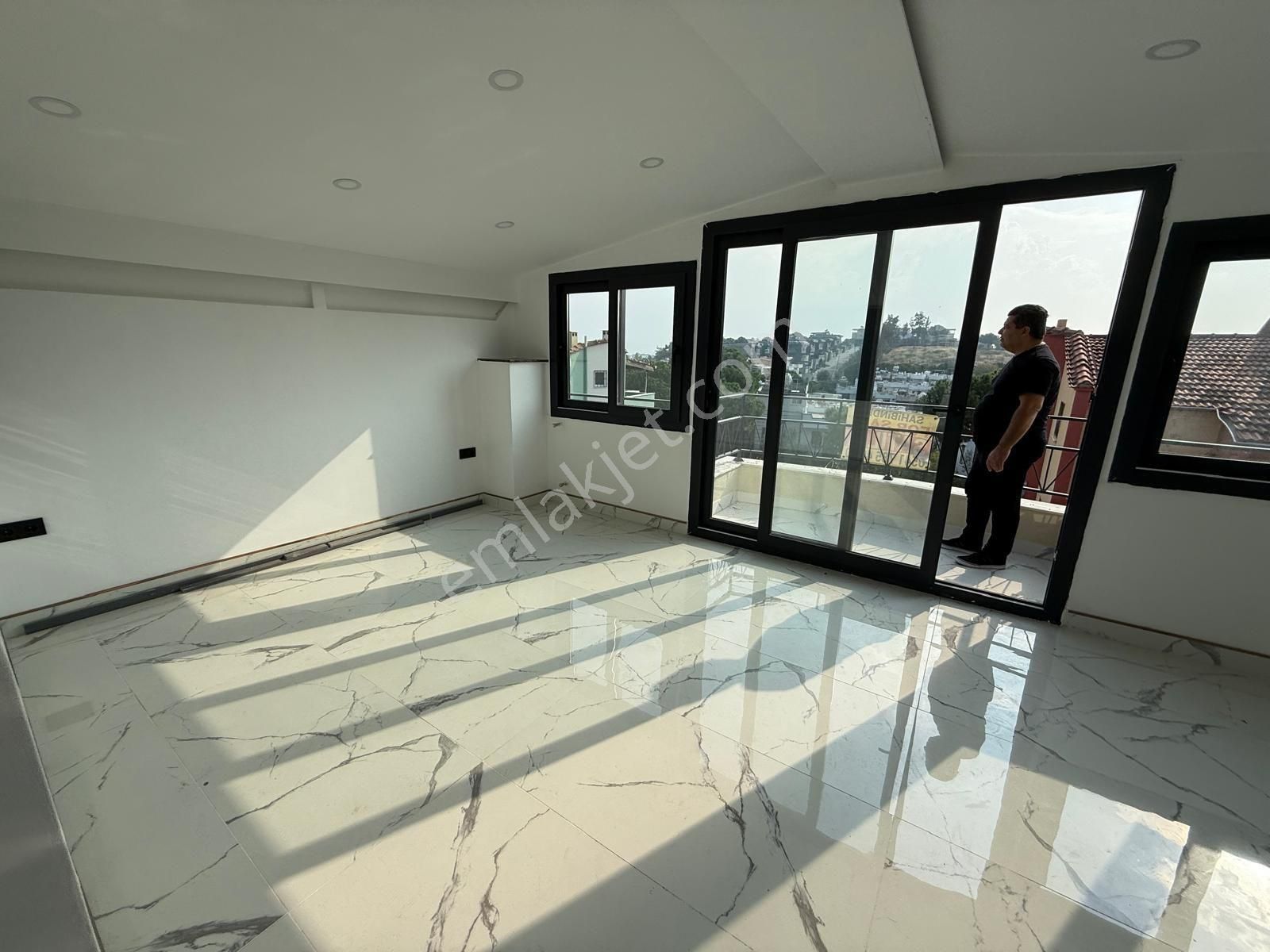 Kuşadası K Denizinde 4+1 Müstakil Sat - Görsel 30