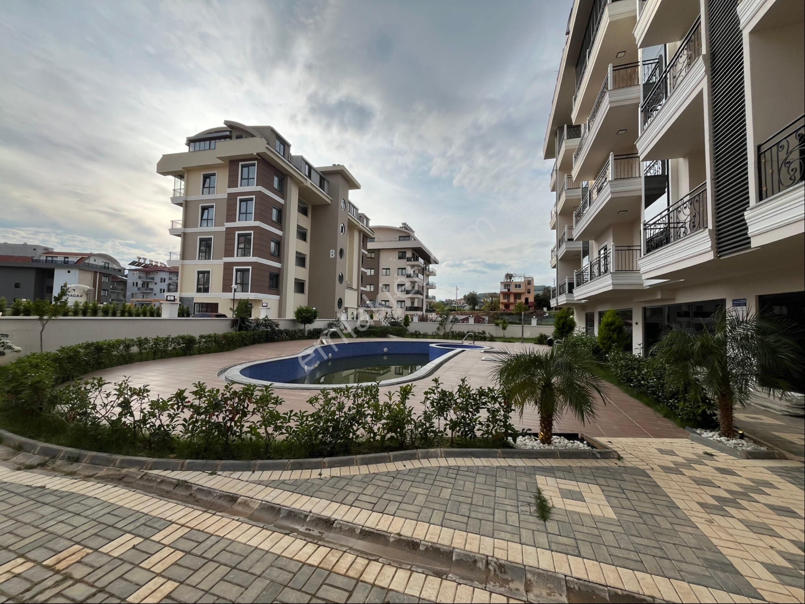 Alanya/oba Satılık 1+1 45m2 Sıfır Daire - Görsel 3