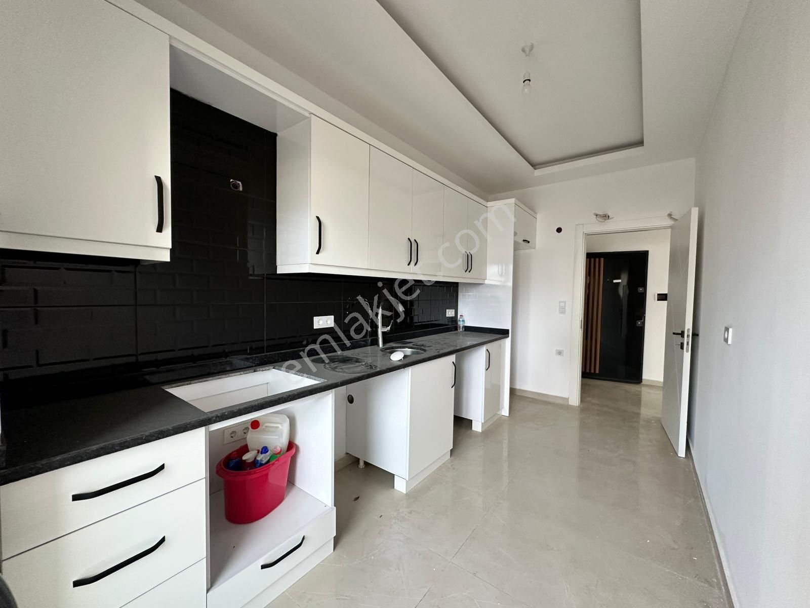 Karakocalı’da 2+1 Ayrı Mutfak 100m² Daire – Havuzlu Sitede - Görsel 12