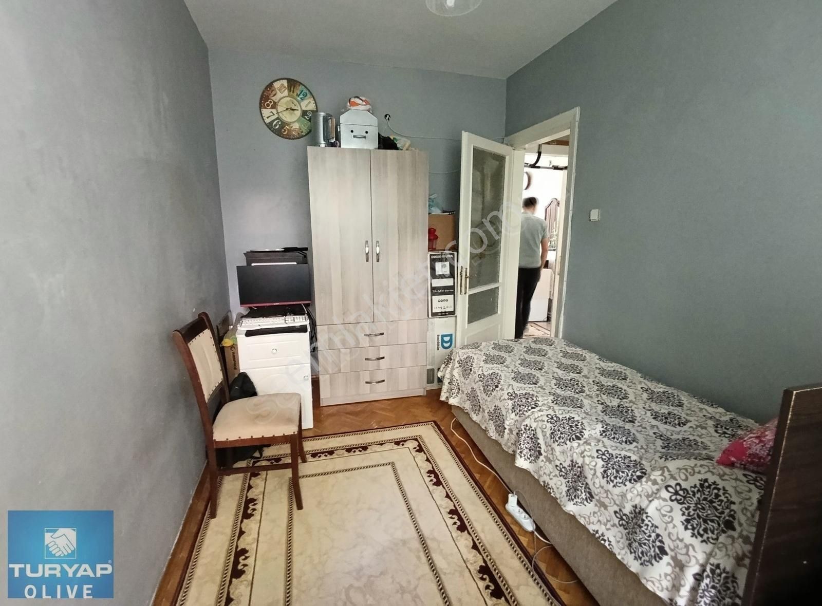 Fatih İskenderpaşa'da Satılık 3+1 Daire 1322 M2 Arsa Alanı Site - Görsel 16