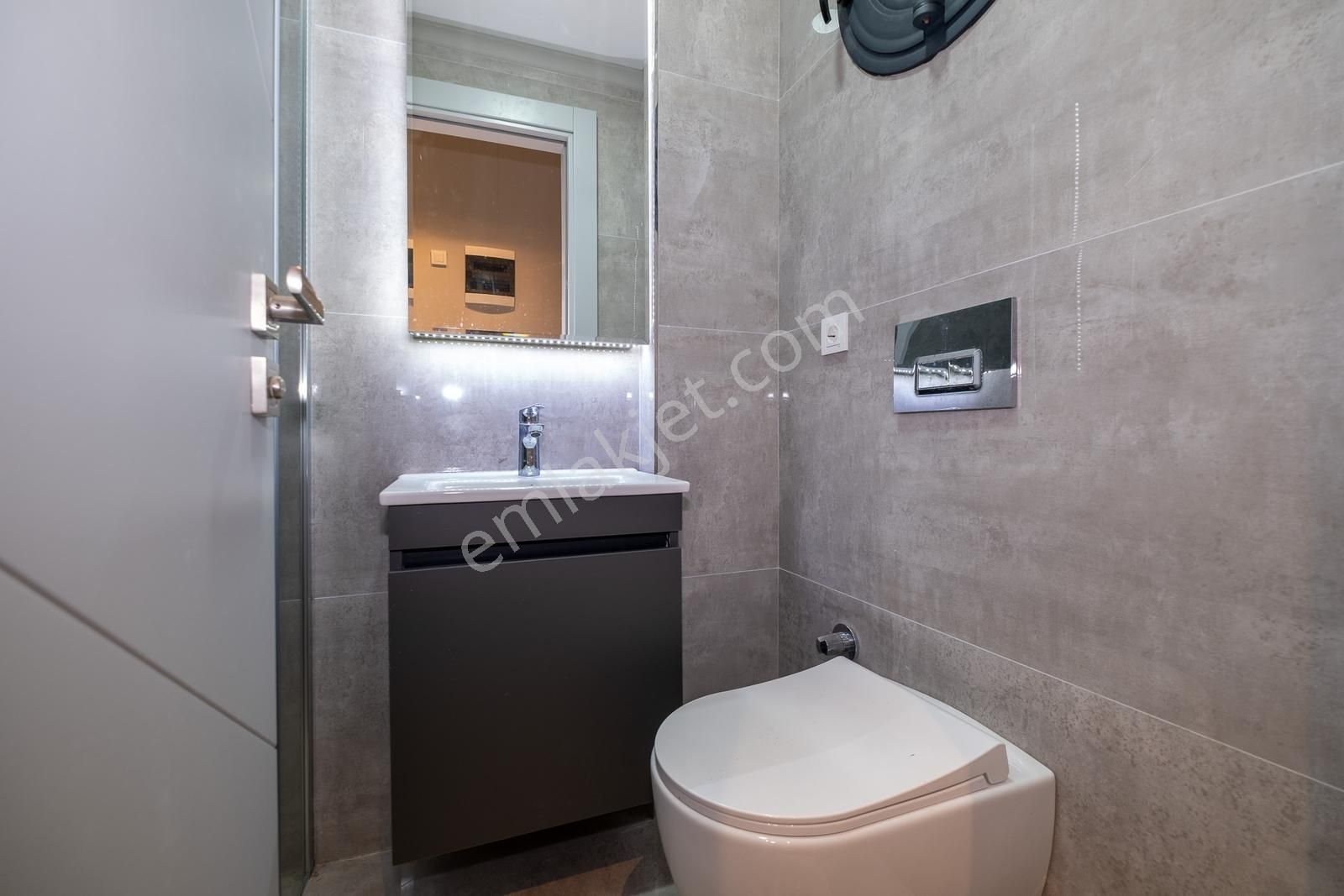 Denize Sıfır, Plajlı Sitede 3+1 Villalar - Görsel 23