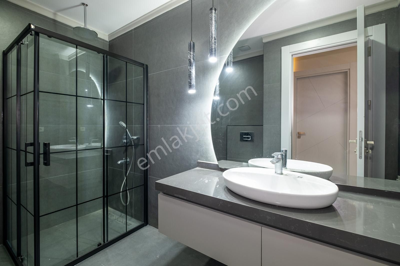 Denize Sıfır, Plajlı Sitede 3+1 Villalar - Görsel 31