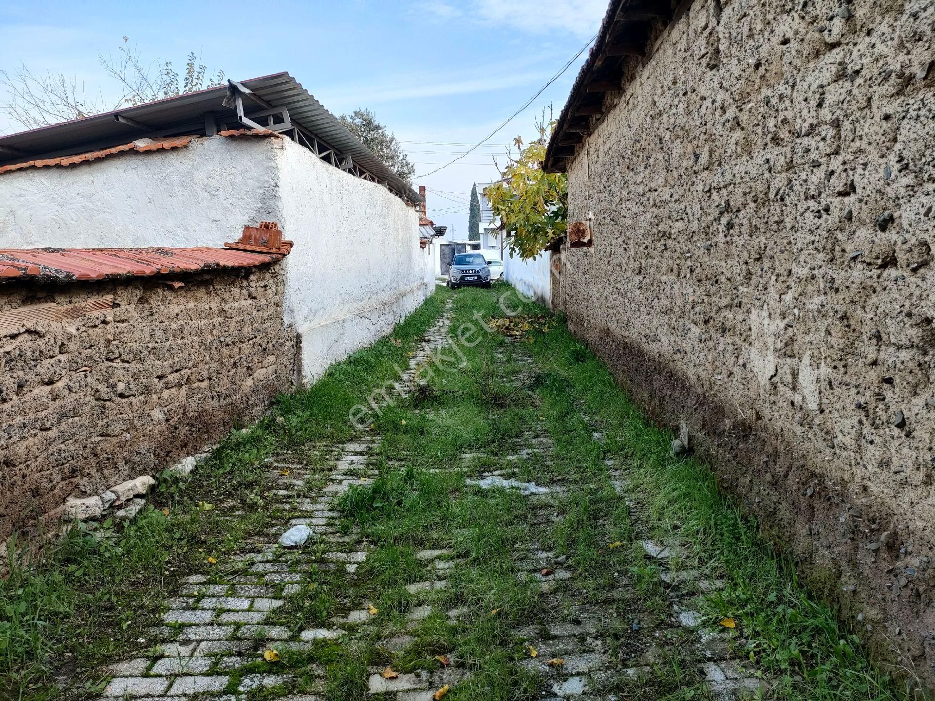 Poyracik Mah 470 Metrekare Satılık Müstakil Ev - Görsel 2