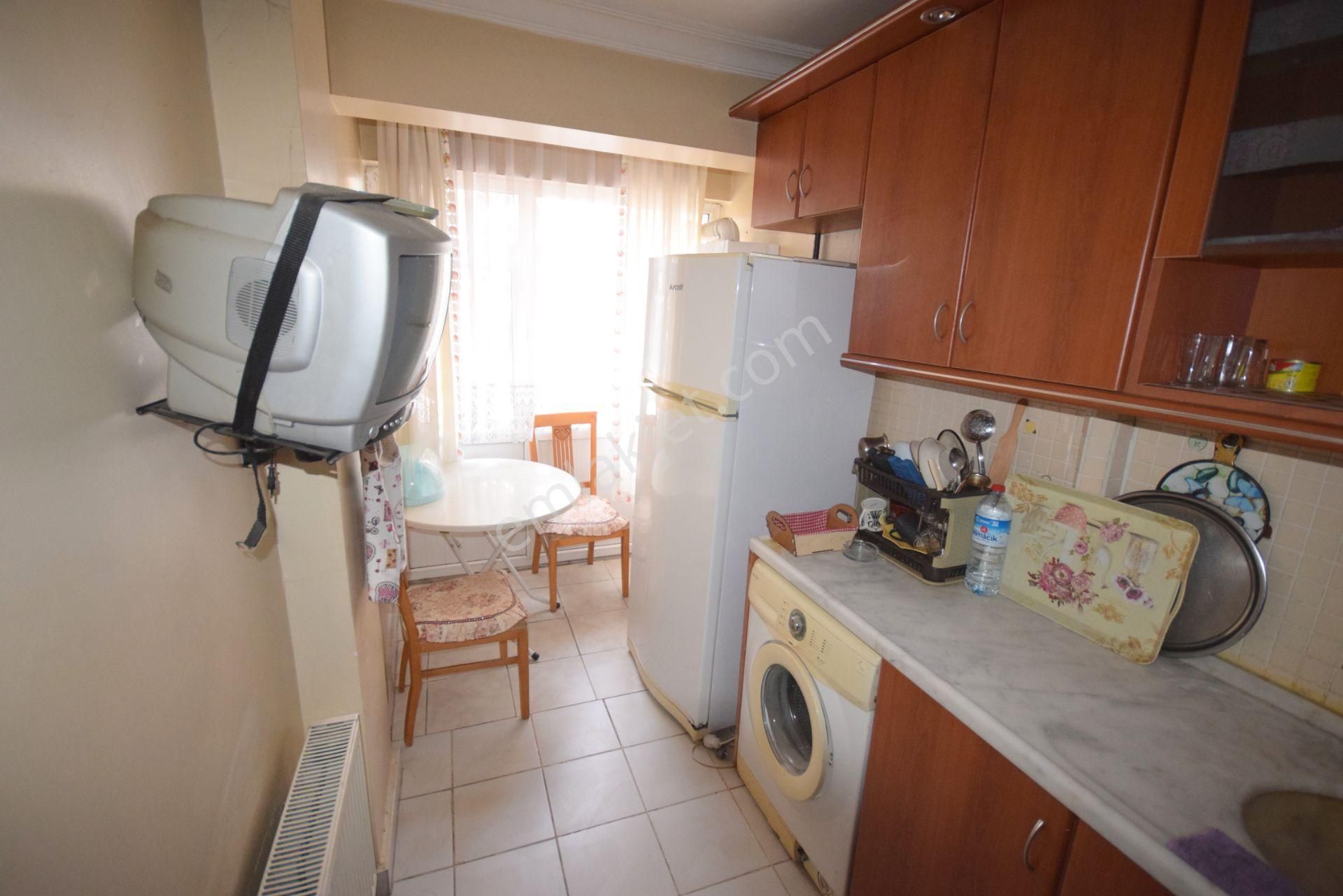 İlk-ev'den Mobilyalı Atayolu Sokakta Bankalarda Arakatta Ön Cephe - Görsel 6