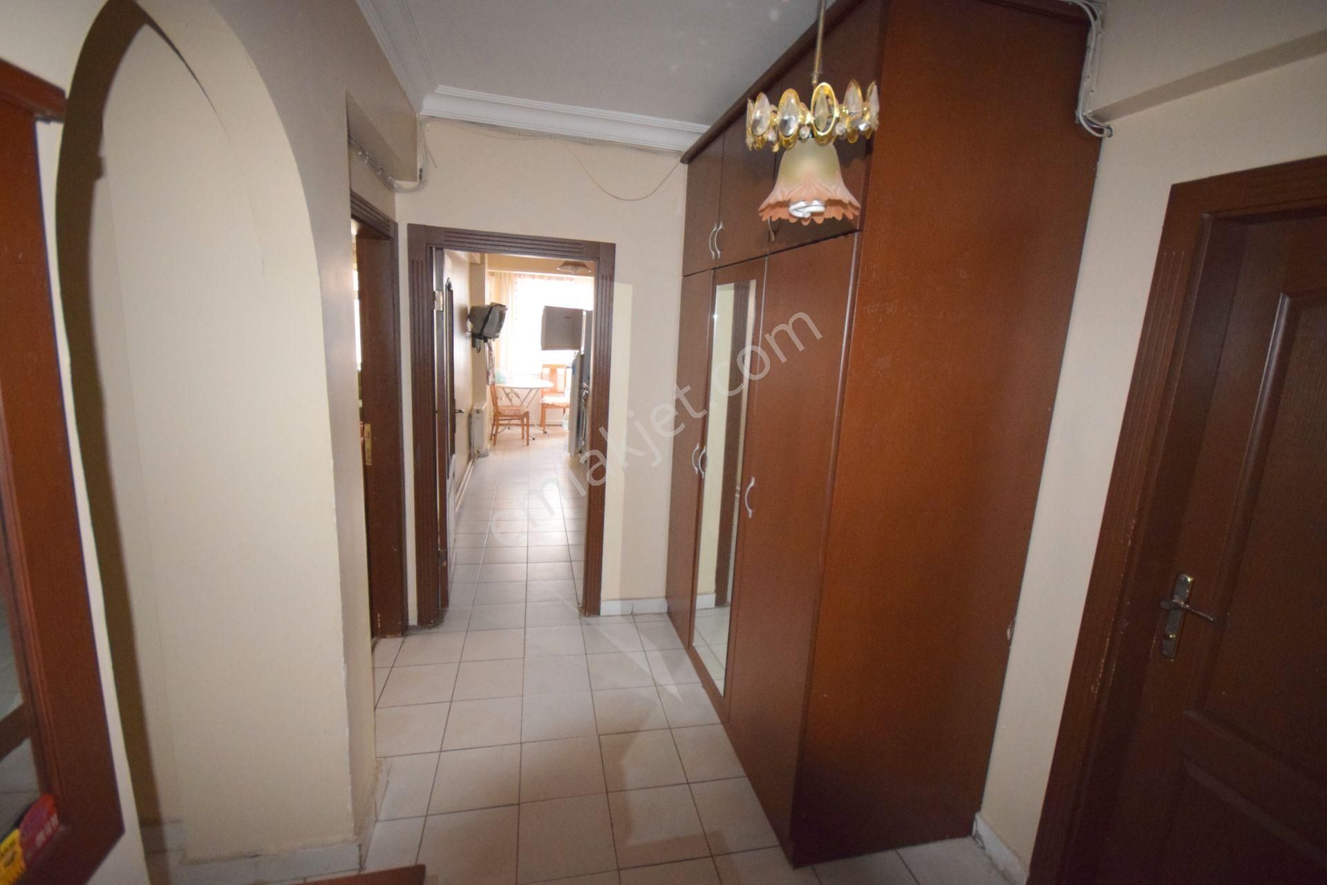 İlk-ev'den Mobilyalı Atayolu Sokakta Bankalarda Arakatta Ön Cephe - Görsel 20