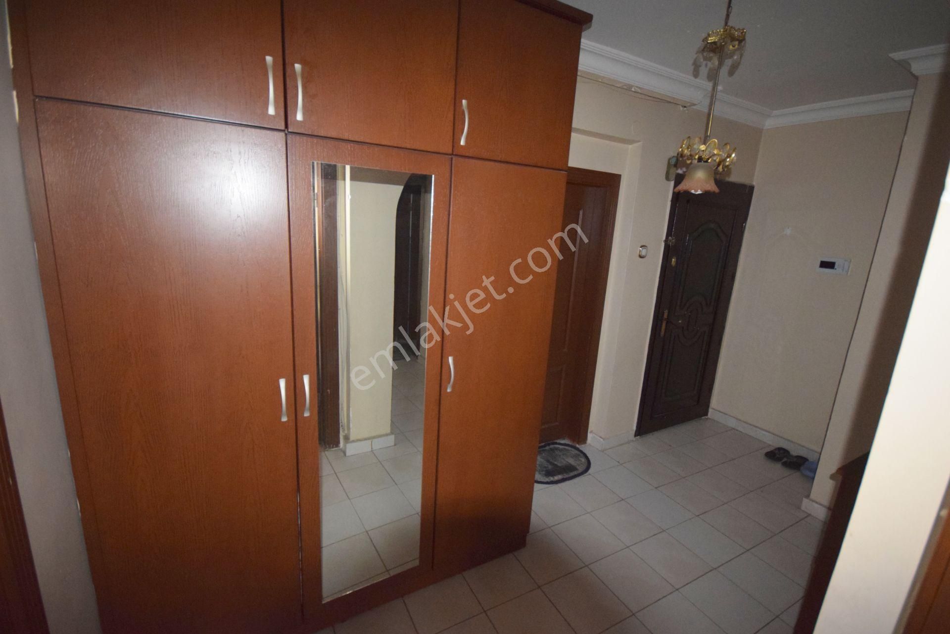 İlk-ev'den Mobilyalı Atayolu Sokakta Bankalarda Arakatta Ön Cephe - Görsel 11