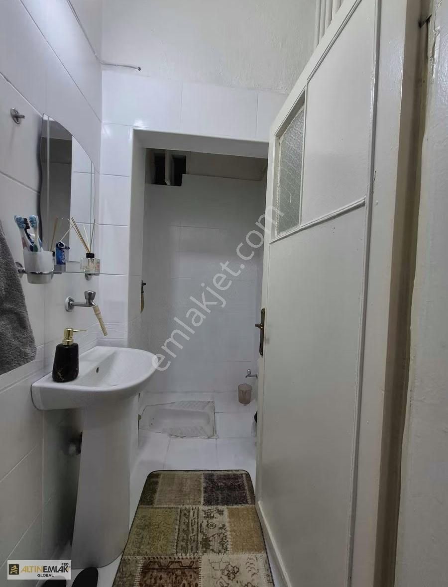 Mithatpaşa Mah. Cadde Üzeri İçi Yapılı 2+1 Satılık Daire - Görsel 10