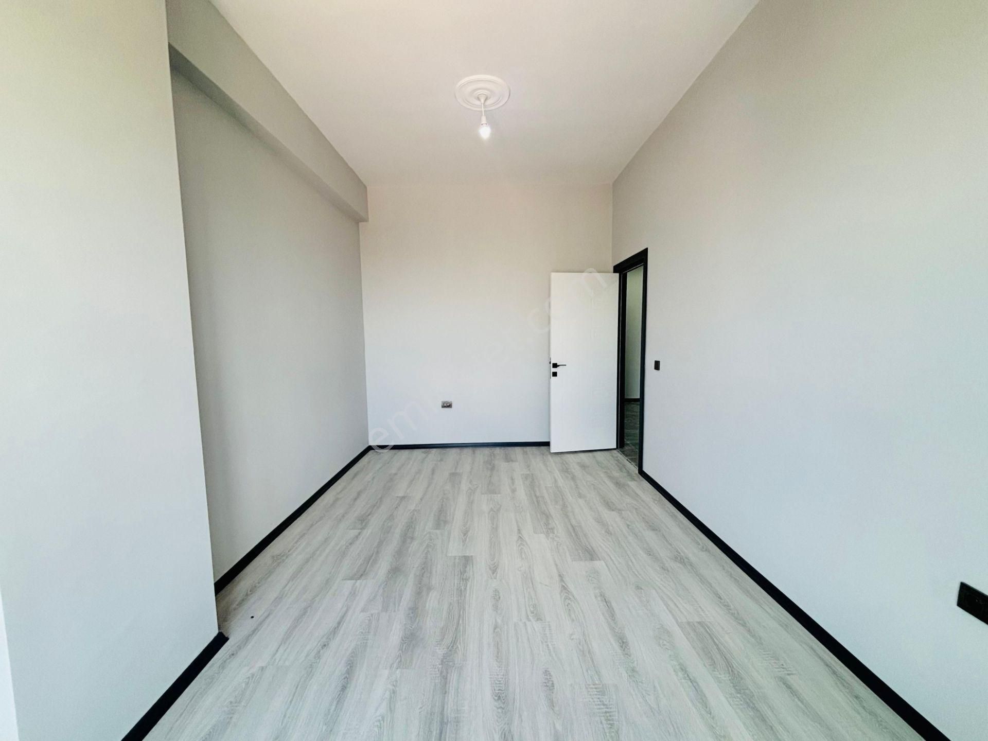 Güven'den Çerkezköyde İskanlı Ebv. Banyolu Sıfır 2+1 Daire - Görsel 14