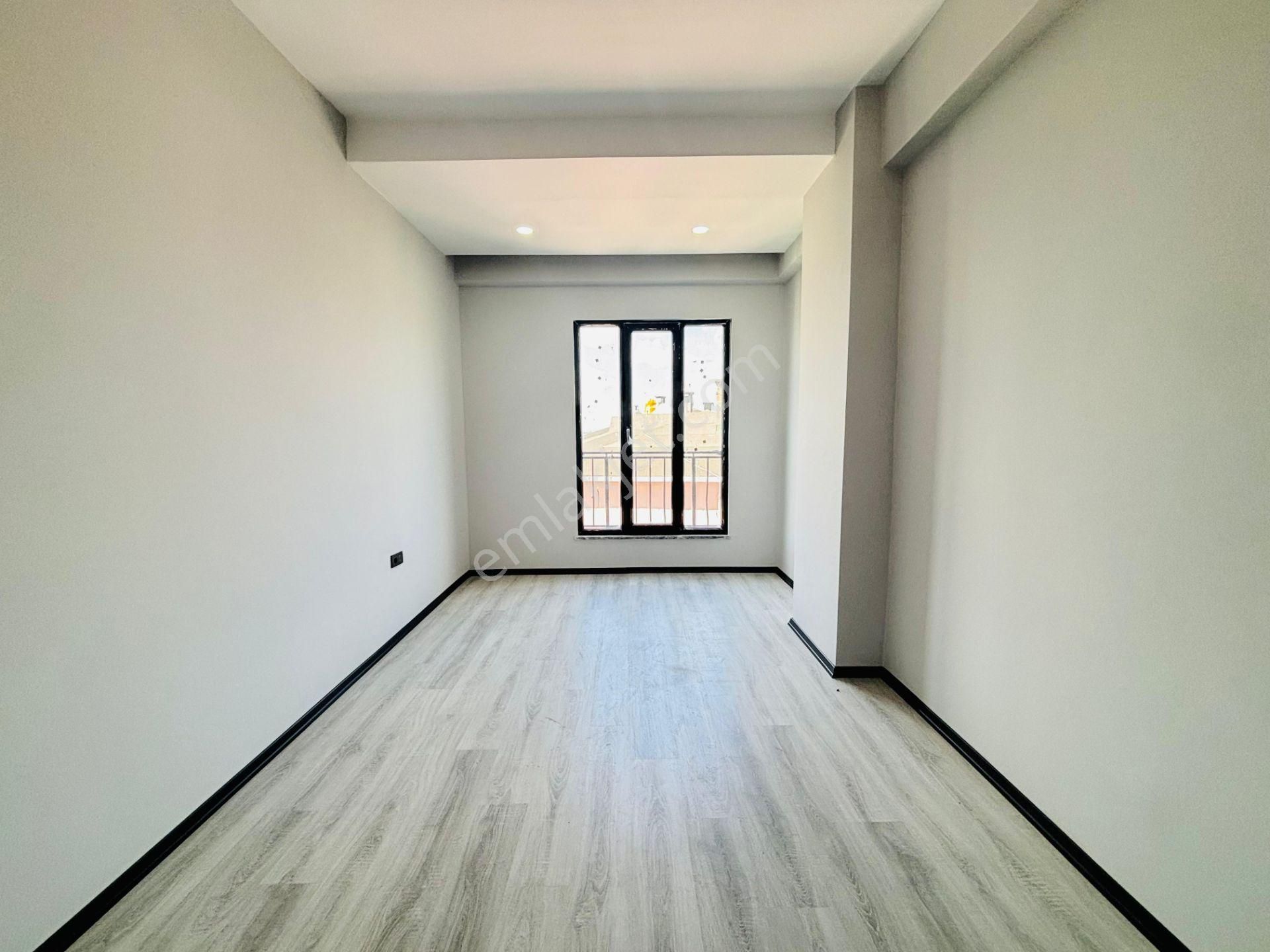 Güven'den Çerkezköyde İskanlı Ebv. Banyolu Sıfır 2+1 Daire - Görsel 12