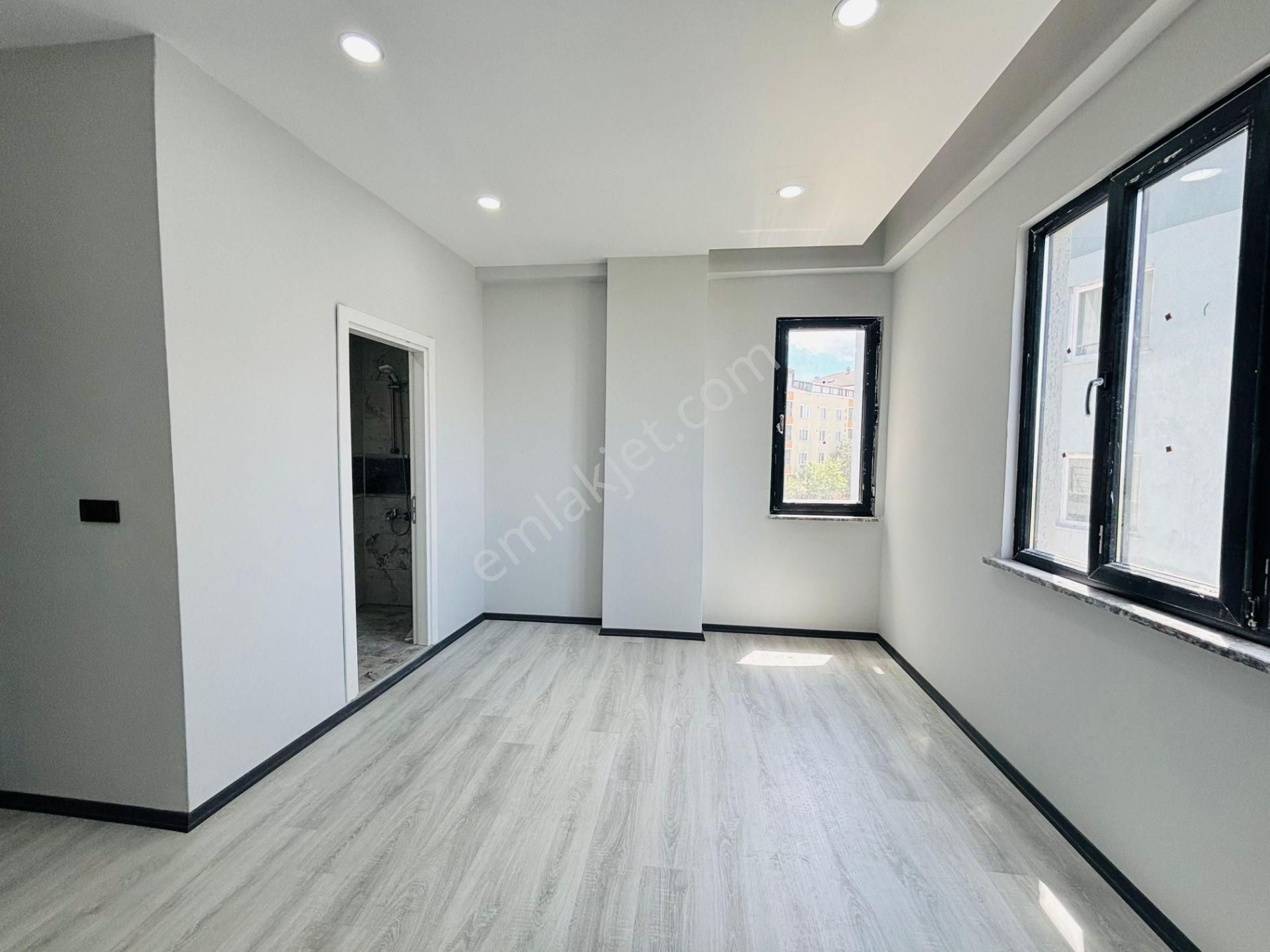 Güven'den Çerkezköyde İskanlı Ebv. Banyolu Sıfır 2+1 Daire - Görsel 17