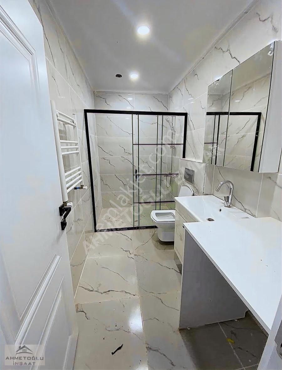 Ahmetoğlundan Aydınlıda Ebeveyn Banyolu 3+1 Kiralık Daire - Görsel 14