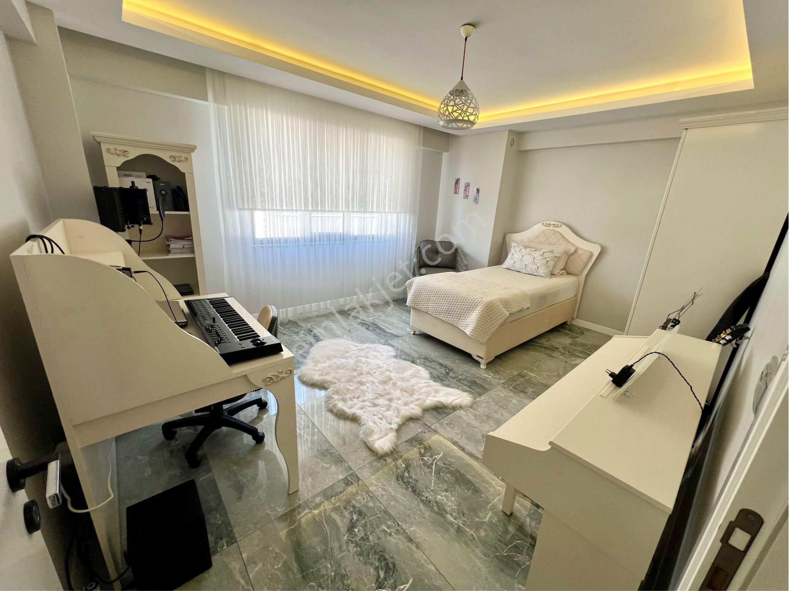 190m2 3+1 Yenişafak Ferhatlar Koleji Yakını Satılık Daire - Görsel 7