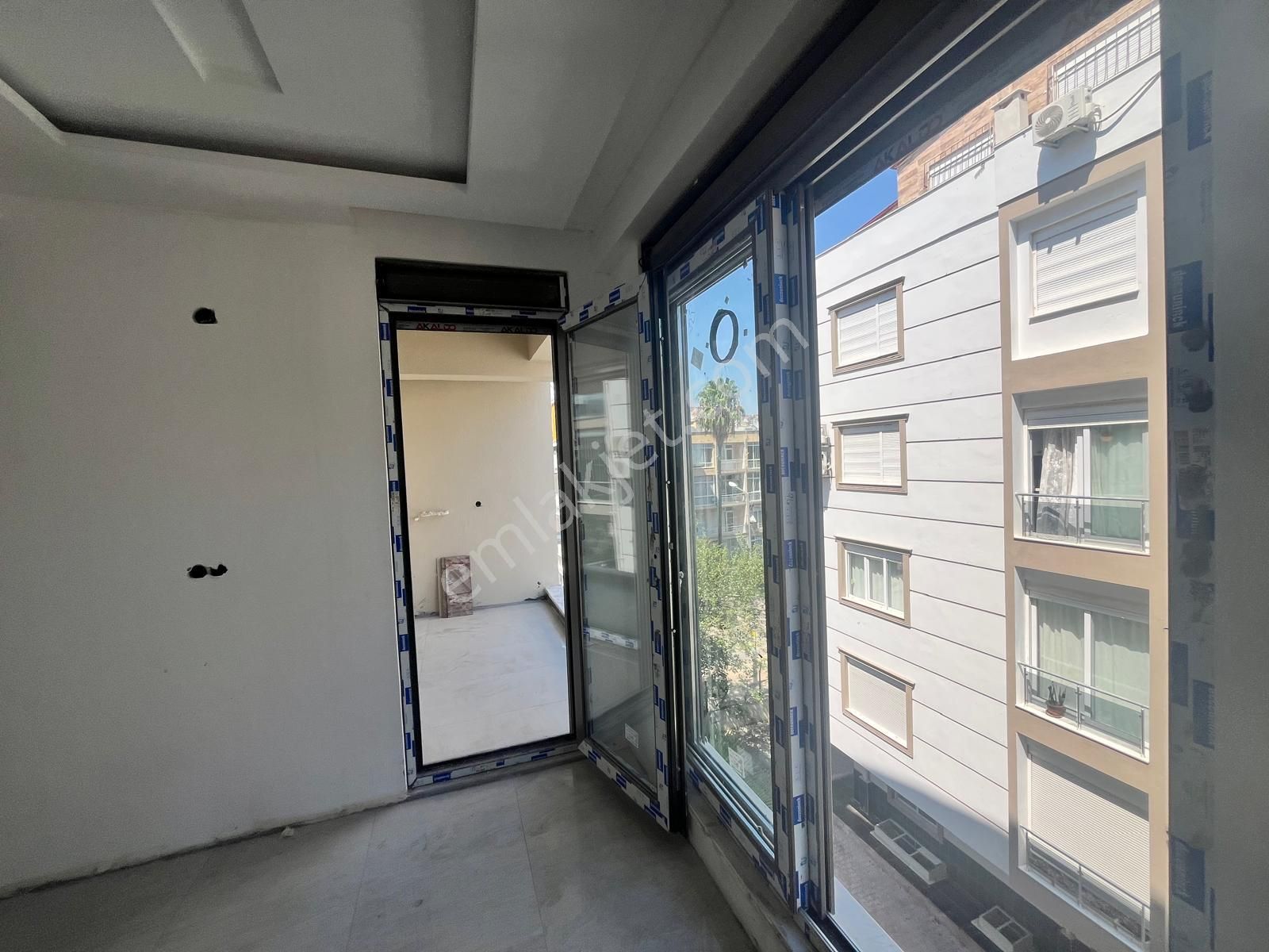 Denize Yürüme Mesafesinde Sıfır Ultra Lüx Kapalı Otoparklı Daireler - Görsel 5