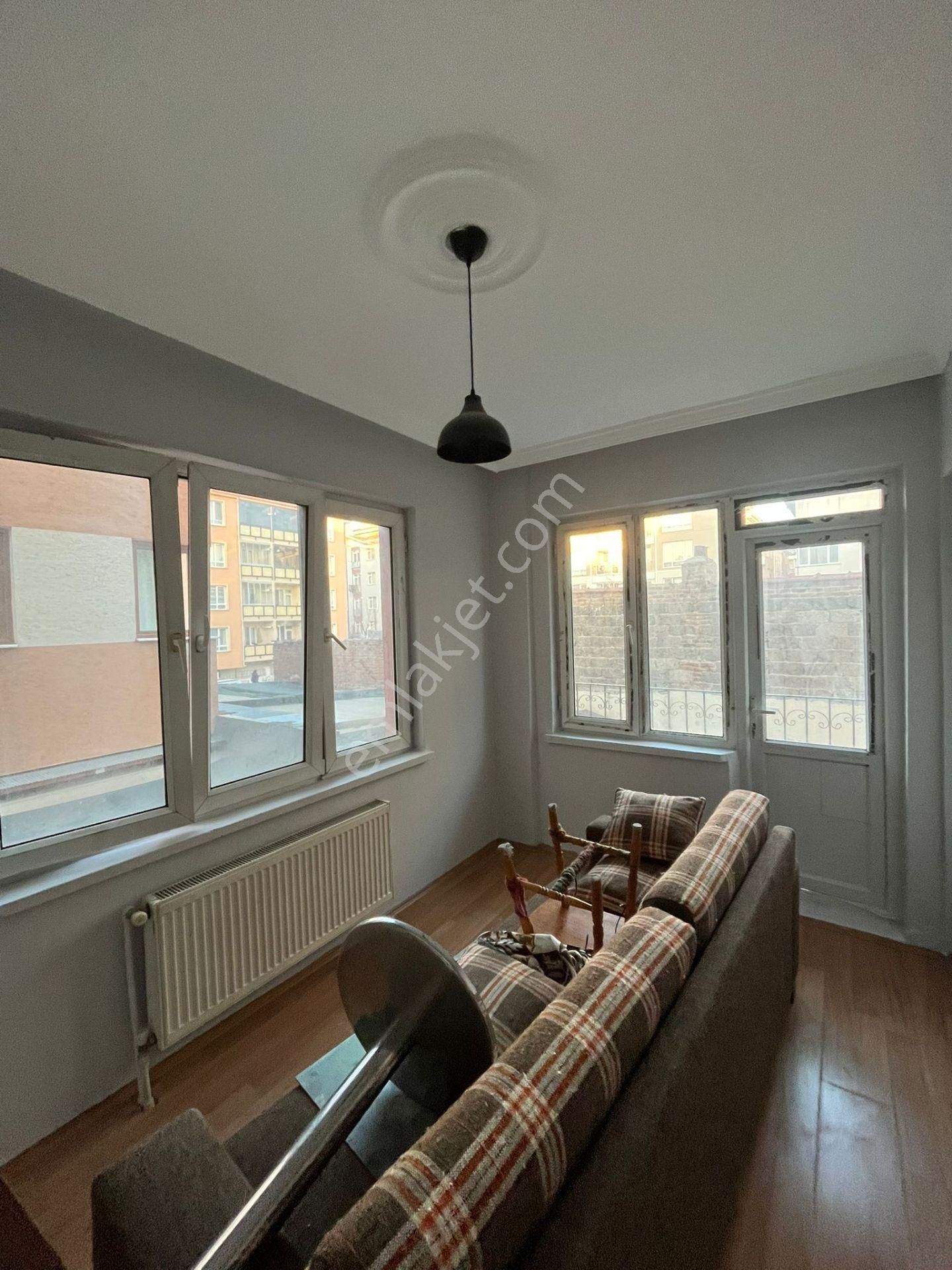 Bahçelievler Mah. Üniverisite Yakını Kombili Kiralık 2+1 Daire - Görsel 25