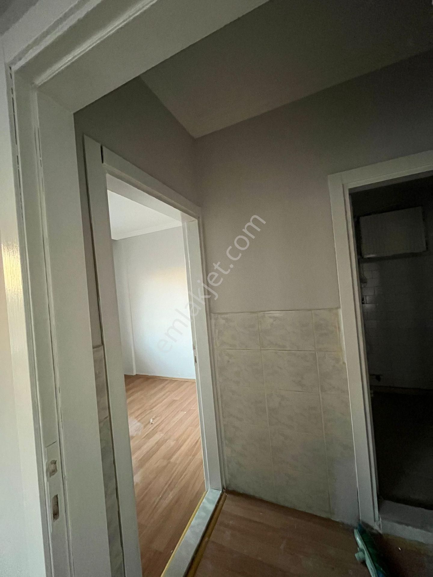 Bahçelievler Mah. Üniverisite Yakını Kombili Kiralık 2+1 Daire - Görsel 23