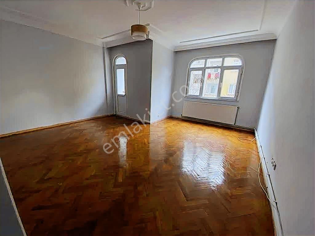 Avcılar Mimarsinan Cad. 3+1 110 M2 3. Kat - Görsel 12