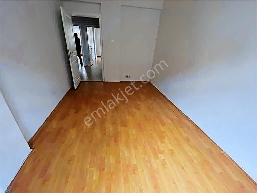 Avcılar Mimarsinan Cad. 3+1 110 M2 3. Kat - Görsel 3