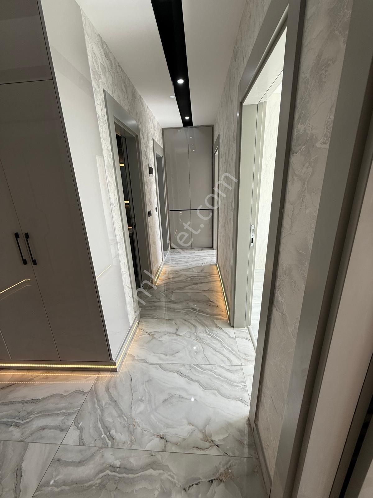 Bilge Emlaktan Abdülhamithanda Satlık 3.5+1 Daire - Görsel 13