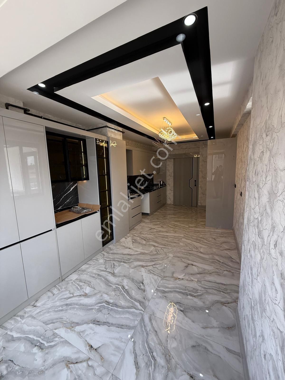 Bilge Emlaktan Abdülhamithanda Satlık 3.5+1 Daire - Görsel 5